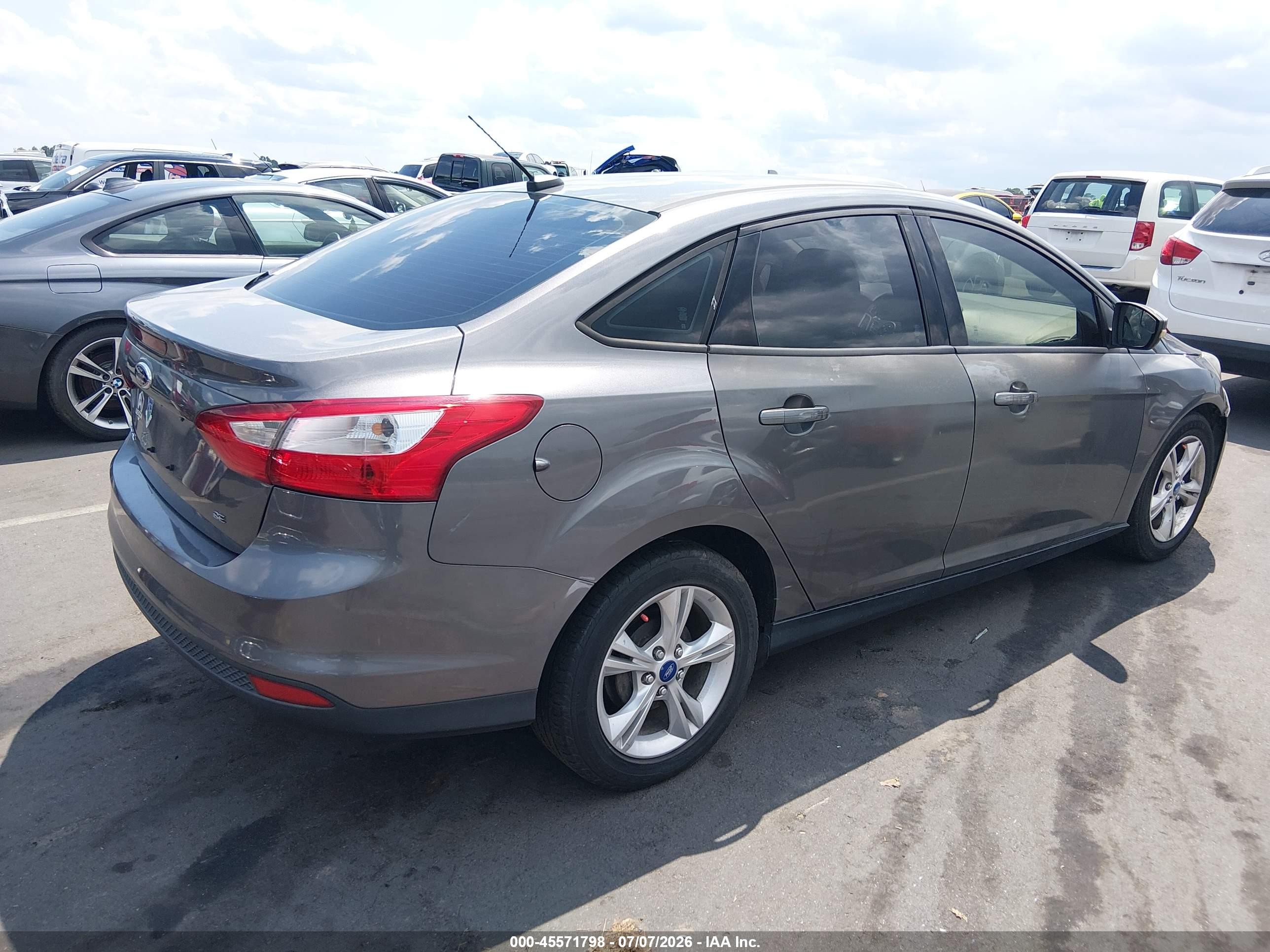 2013 Ford Focus Se Серый vin: 1FADP3F28DL206233