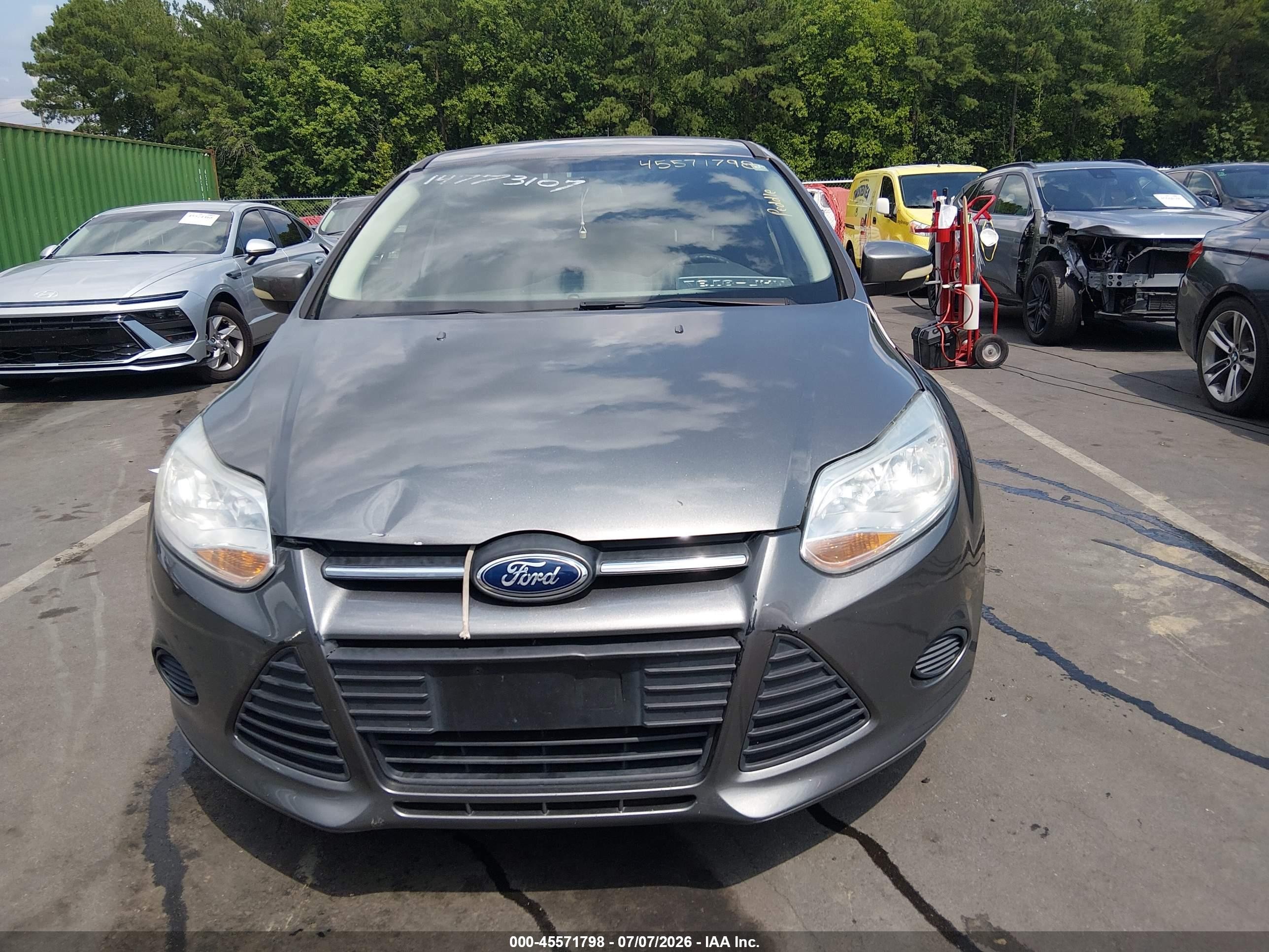 2013 Ford Focus Se Серый vin: 1FADP3F28DL206233