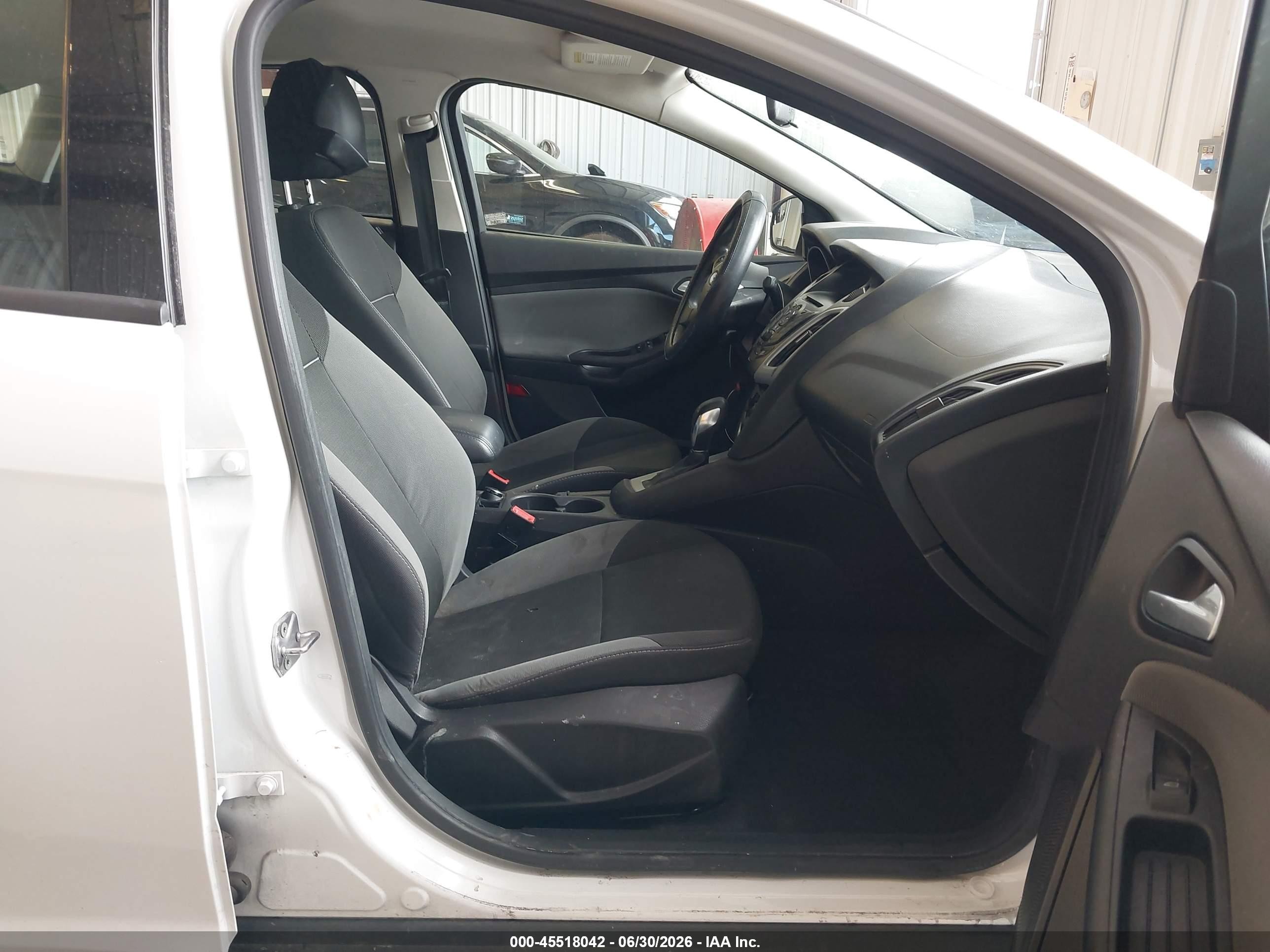 2013 Ford Focus Se White vin: 1FADP3F28DL221394
