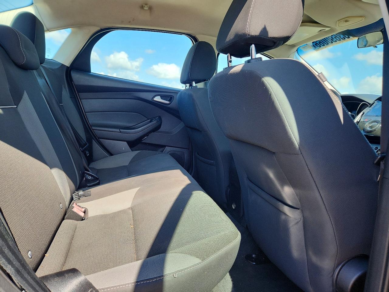 2013 Ford Focus Se Gray vin: 1FADP3F28DL253293