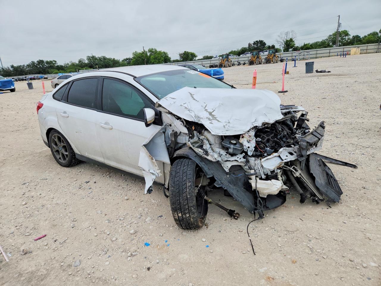 2013 Ford Focus Se White vin: 1FADP3F28DL279022