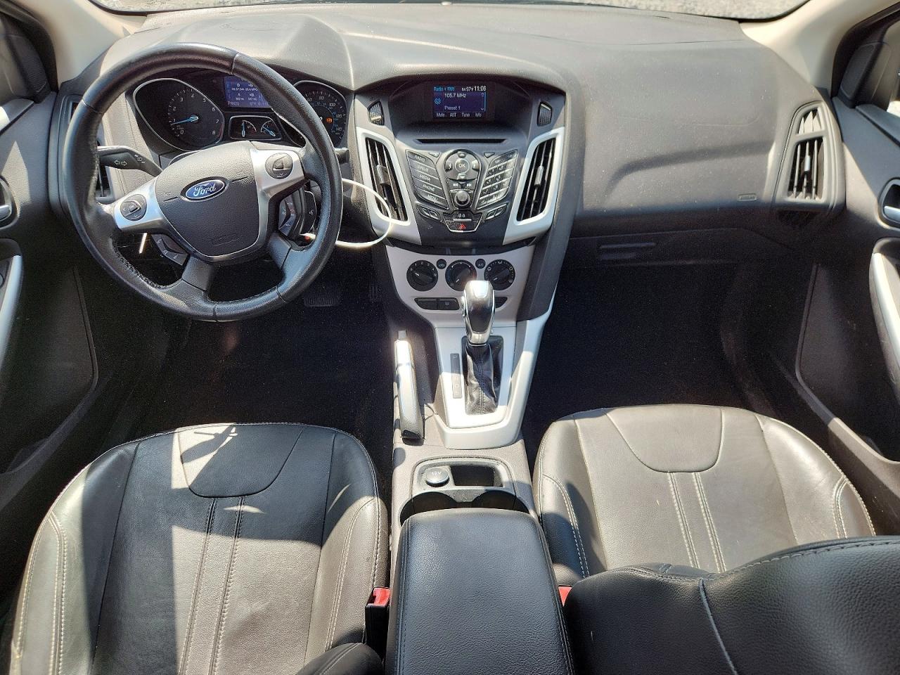 2013 Ford Focus Blue vin: 1FADP3F28DL306185