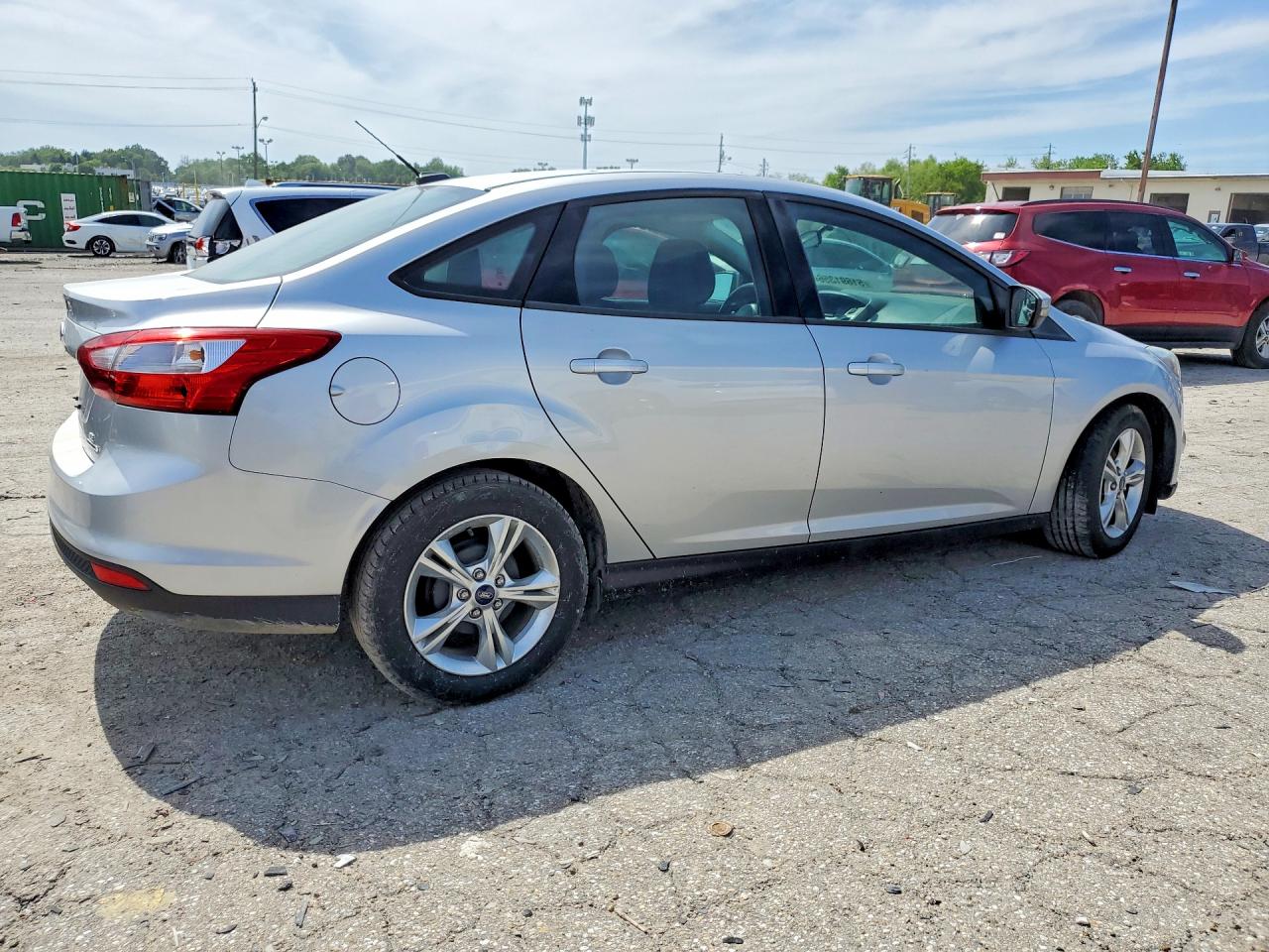 2013 Ford Focus Se Серебряный vin: 1FADP3F28DL318613