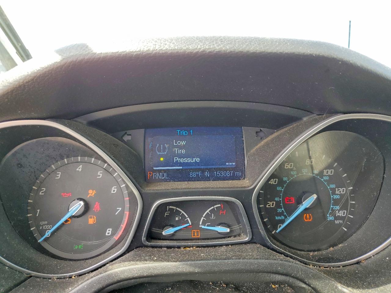 2013 Ford Focus Se Серебряный vin: 1FADP3F28DL318613