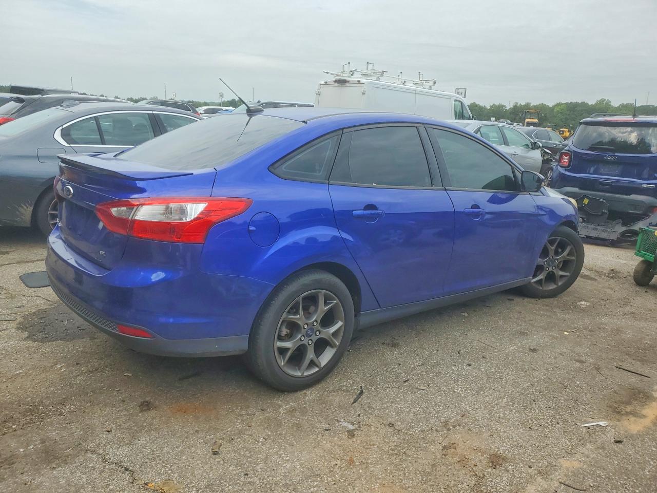 2013 Ford Focus Se Blue vin: 1FADP3F28DL321124