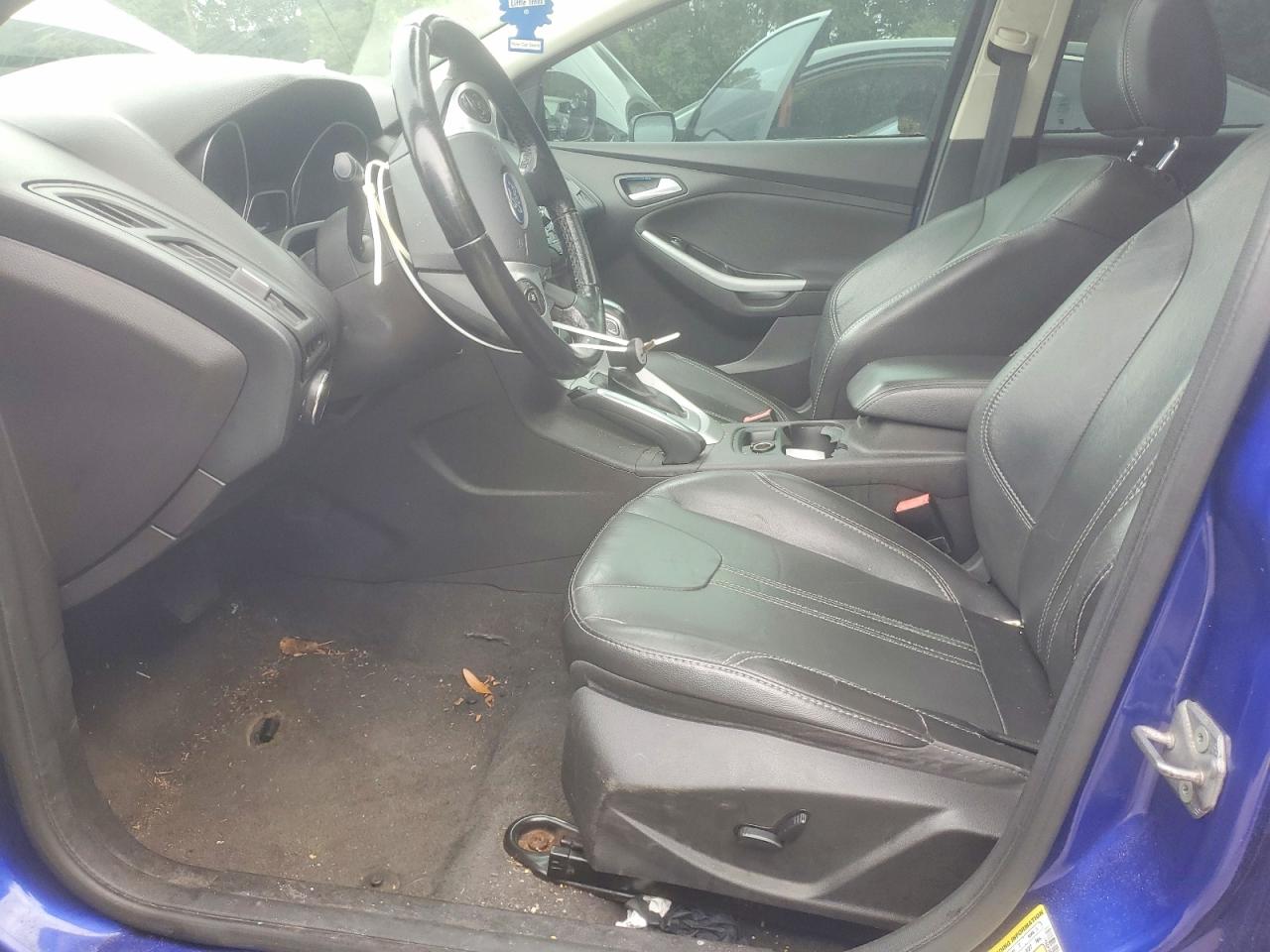 2013 Ford Focus Se Blue vin: 1FADP3F28DL321124
