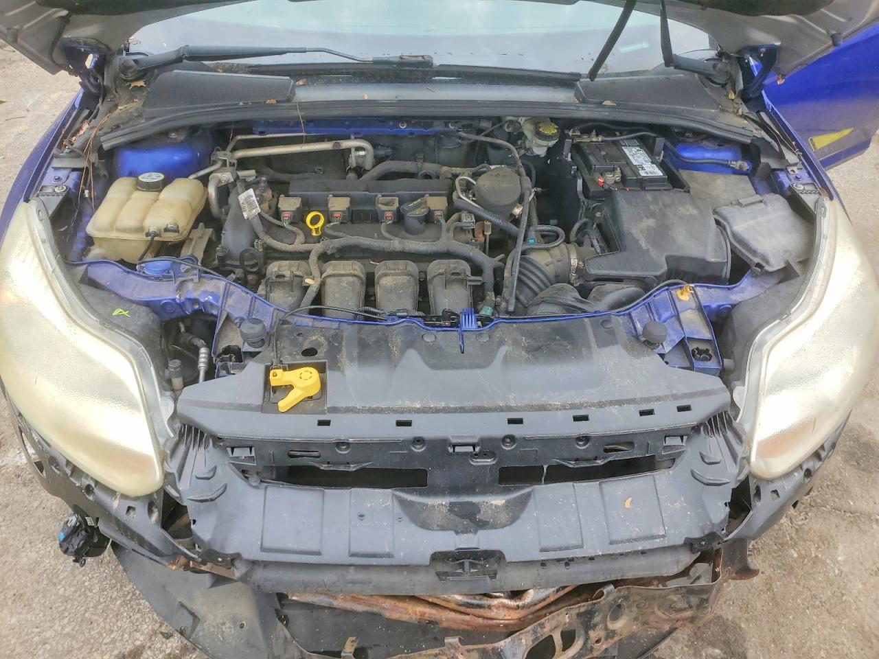 2013 Ford Focus Se Blue vin: 1FADP3F28DL321124