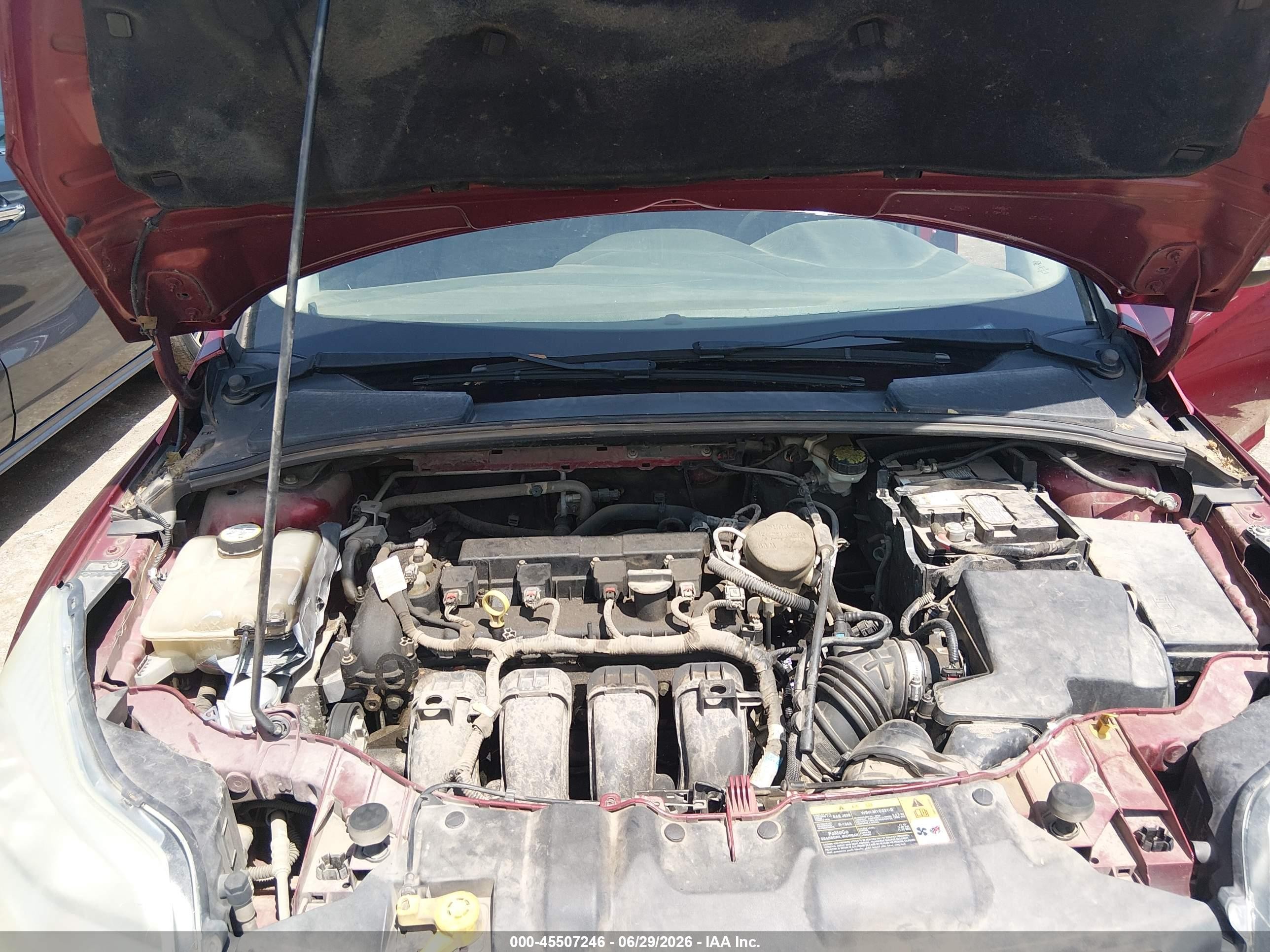2013 Ford Focus Se Красный vin: 1FADP3F28DL372638