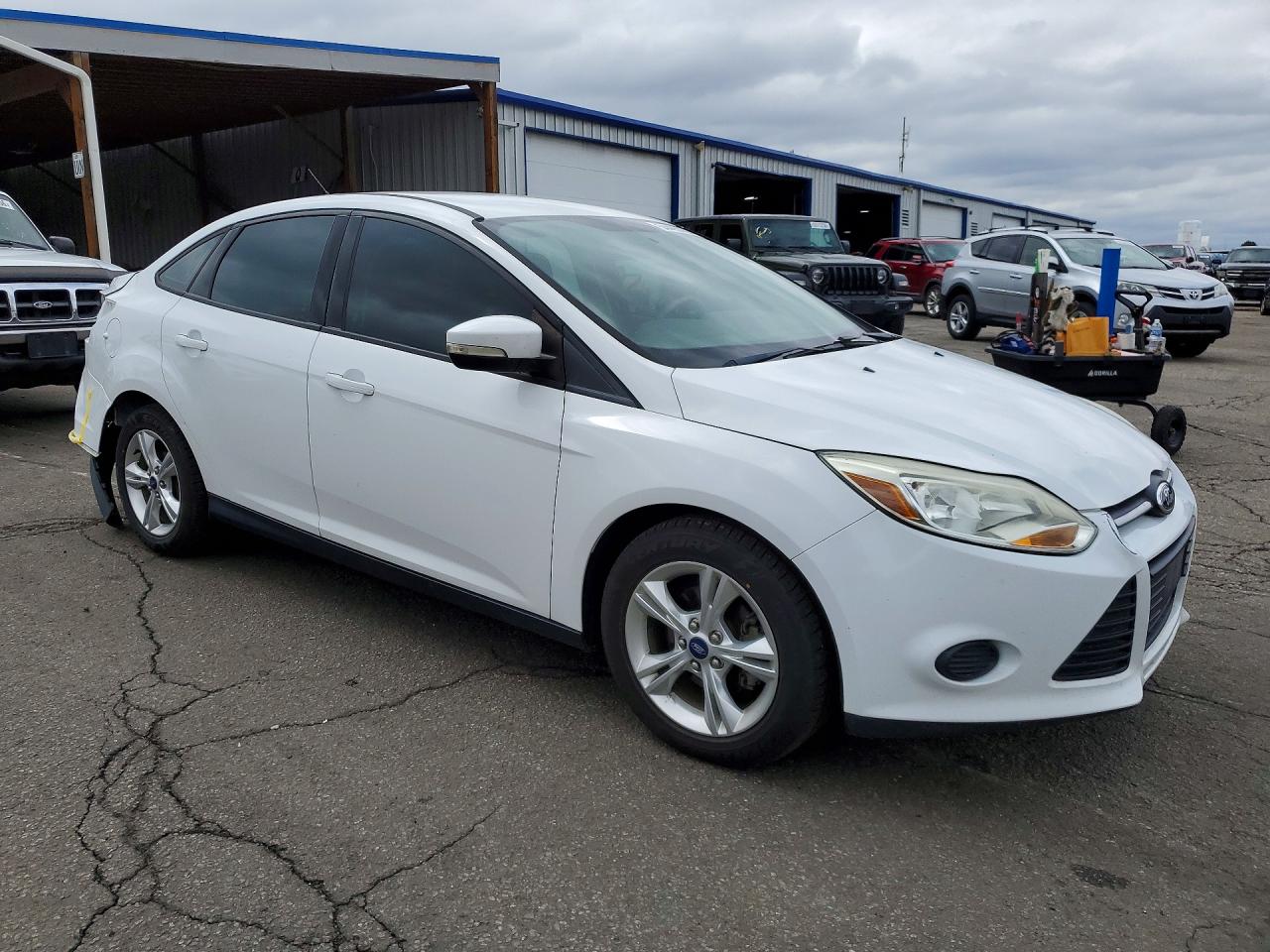 2013 Ford Focus Se White vin: 1FADP3F28DL382246