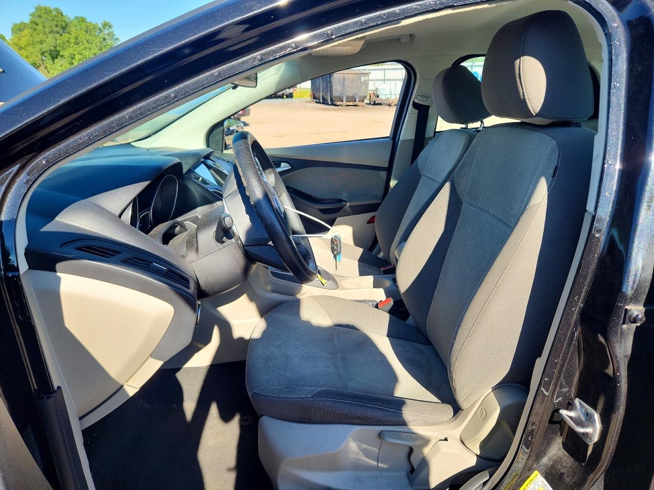 2014 Ford Focus Se Black vin: 1FADP3F28EL103590