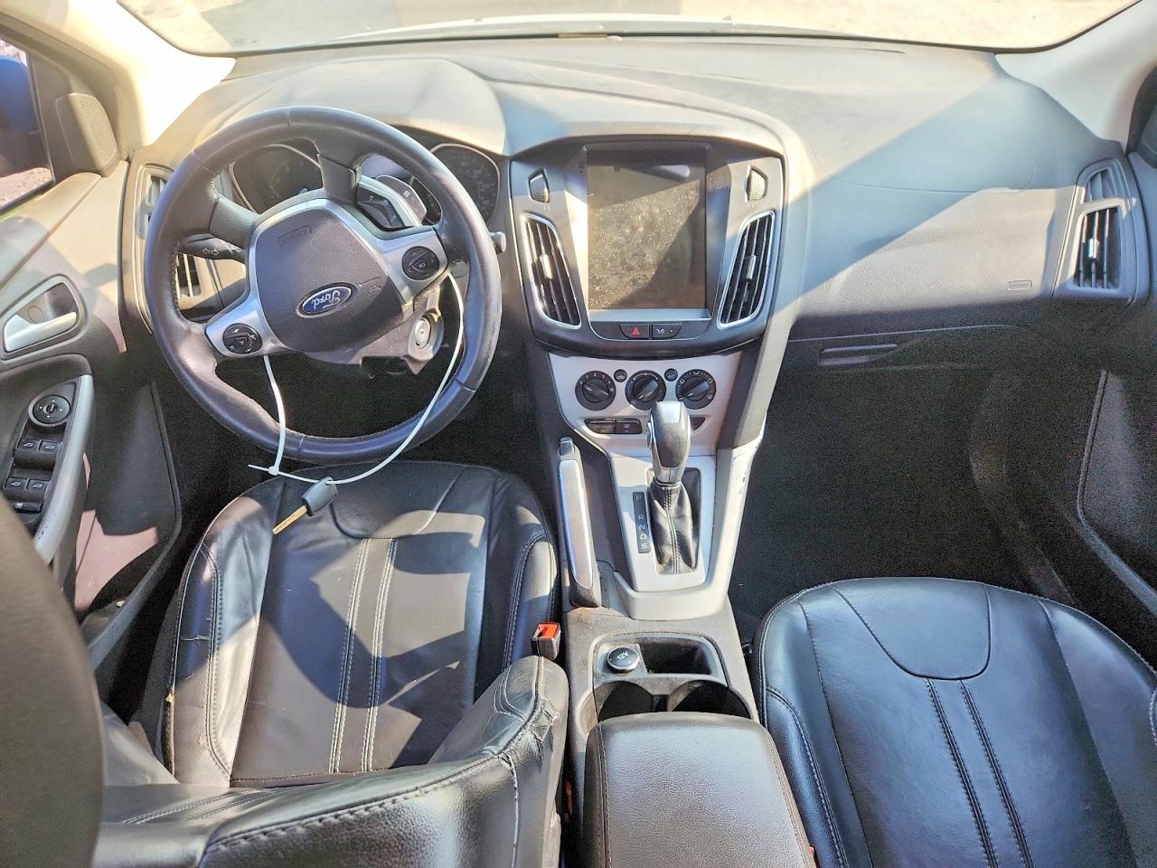 2014 Ford Focus Se Blue vin: 1FADP3F28EL115206