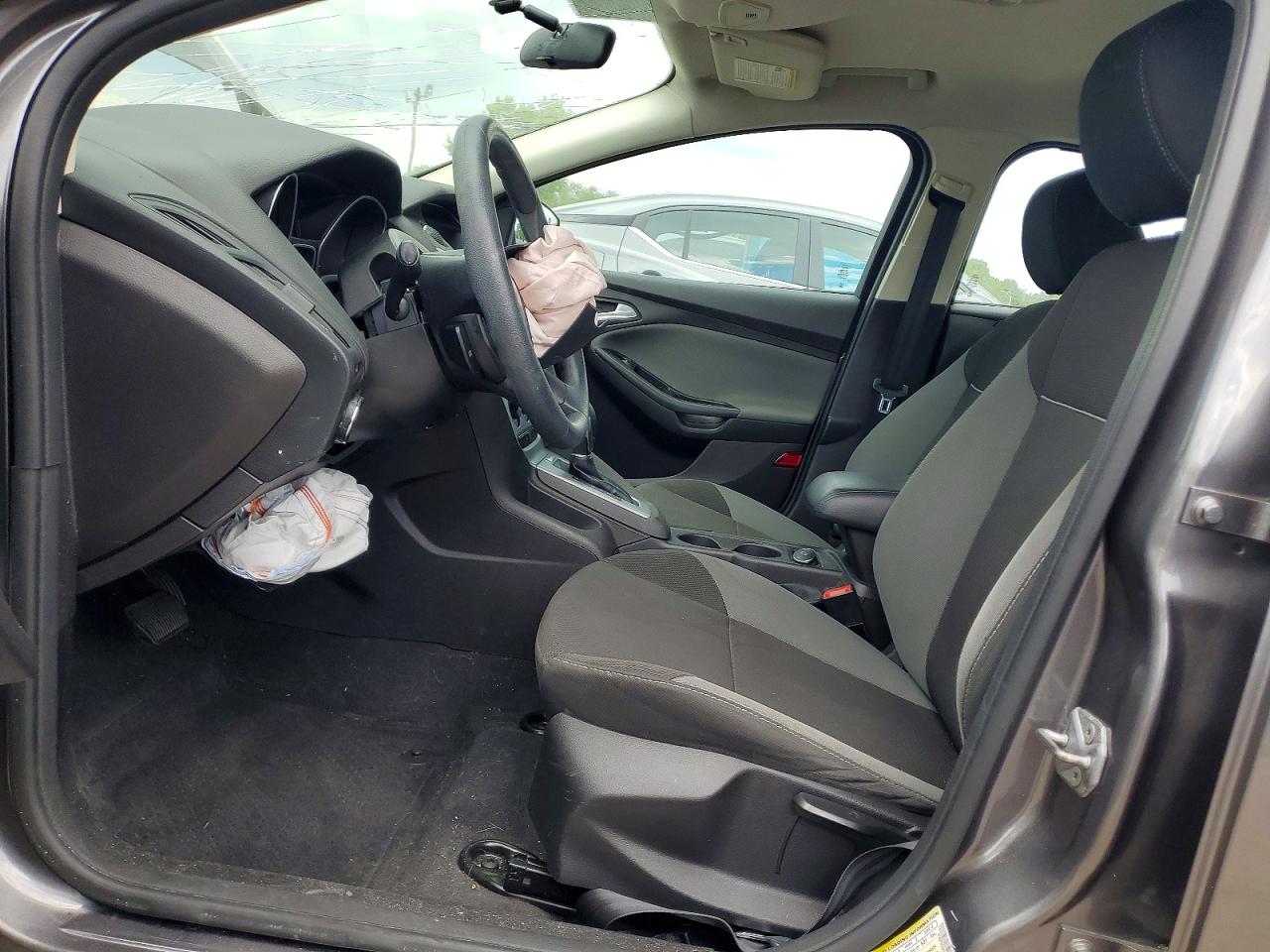 2014 Ford Focus Gray vin: 1FADP3F28EL166169