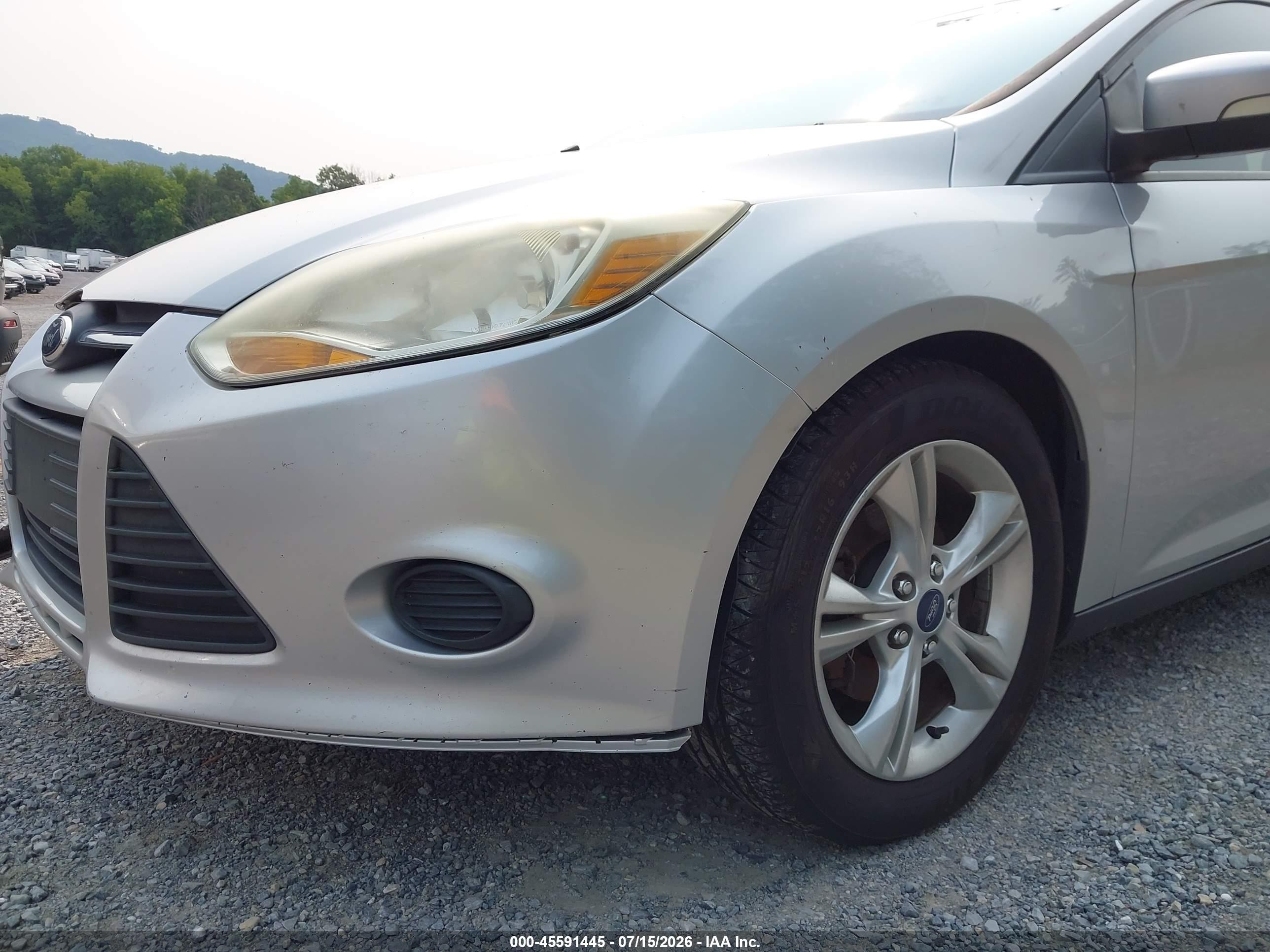 2014 Ford Focus Se Silver vin: 1FADP3F28EL171386