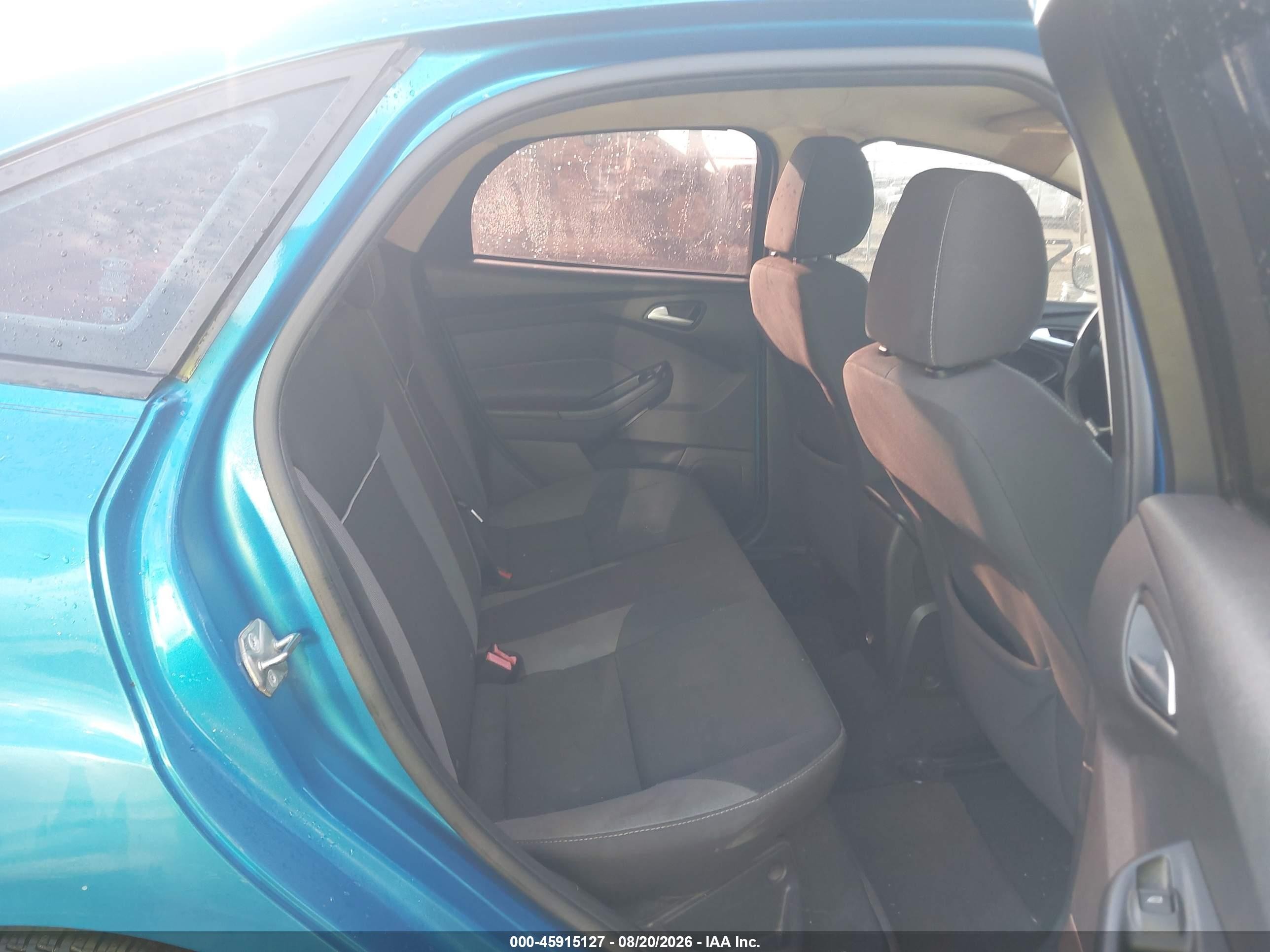 2014 Ford Focus Se Blue vin: 1FADP3F28EL179214