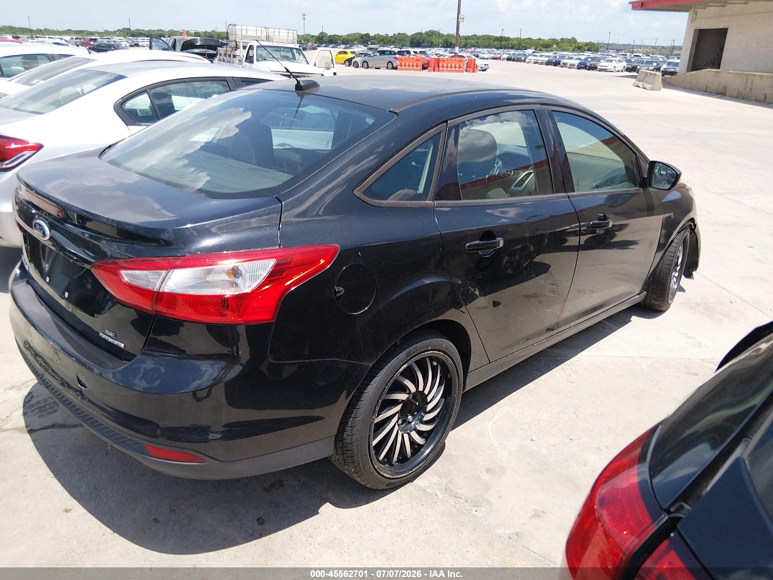 2014 Ford Focus Se Black vin: 1FADP3F28EL186695
