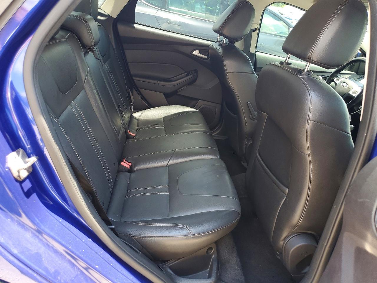 2014 Ford Focus Se Blue vin: 1FADP3F28EL204063
