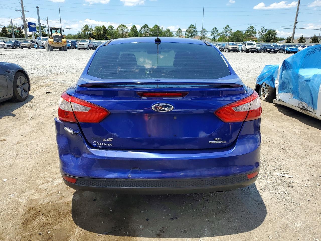 2014 Ford Focus Se Blue vin: 1FADP3F28EL204063