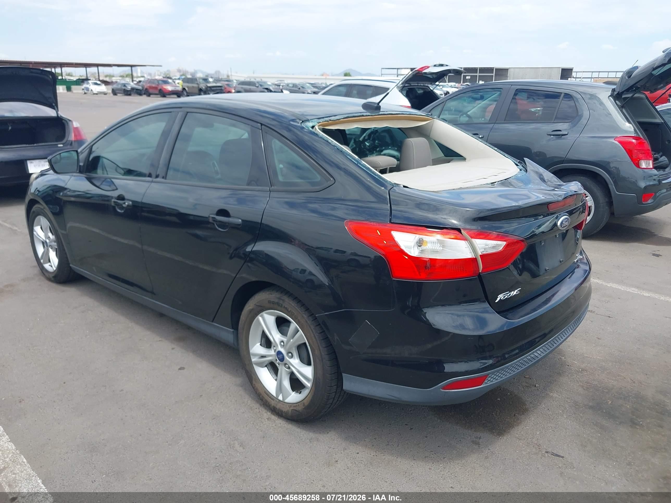 2014 Ford Focus Se Черный vin: 1FADP3F28EL206850