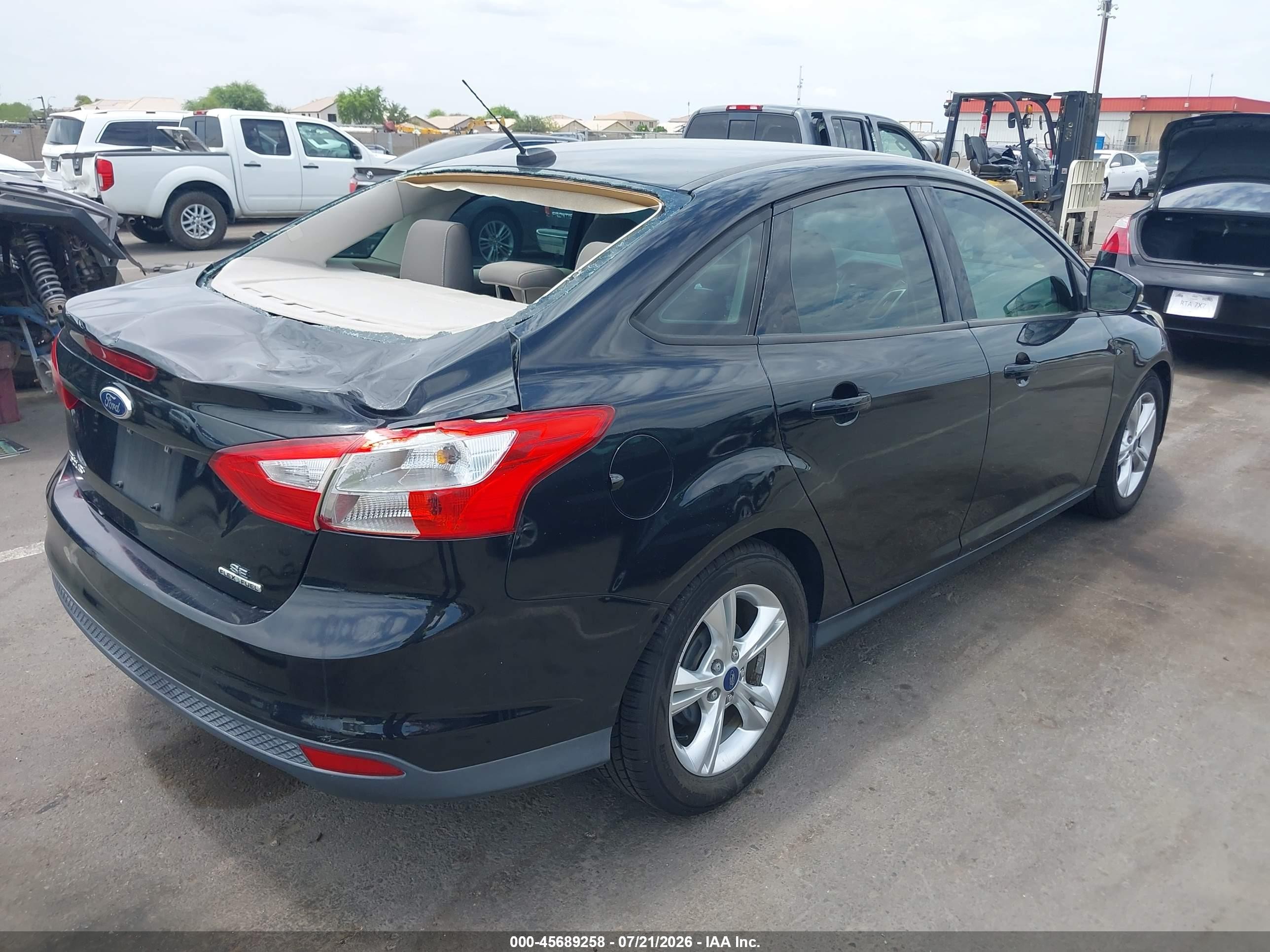 2014 Ford Focus Se Черный vin: 1FADP3F28EL206850