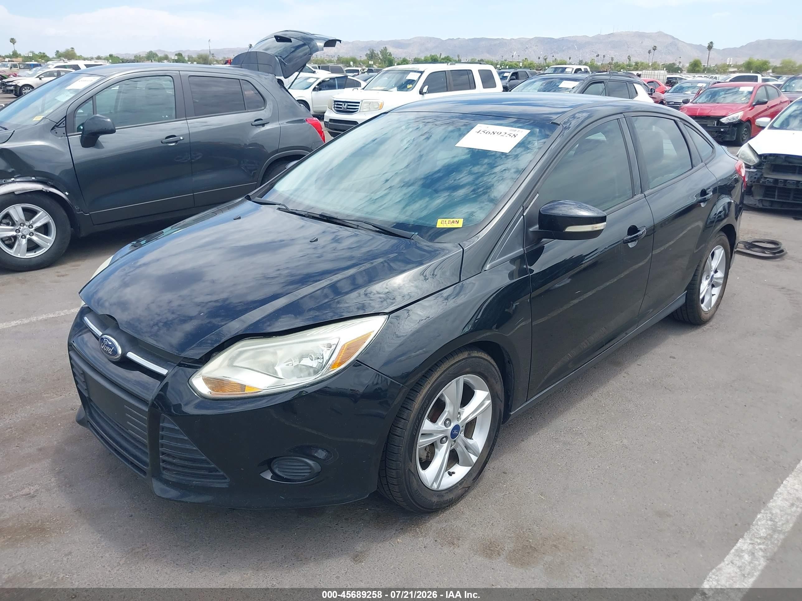 2014 Ford Focus Se Черный vin: 1FADP3F28EL206850