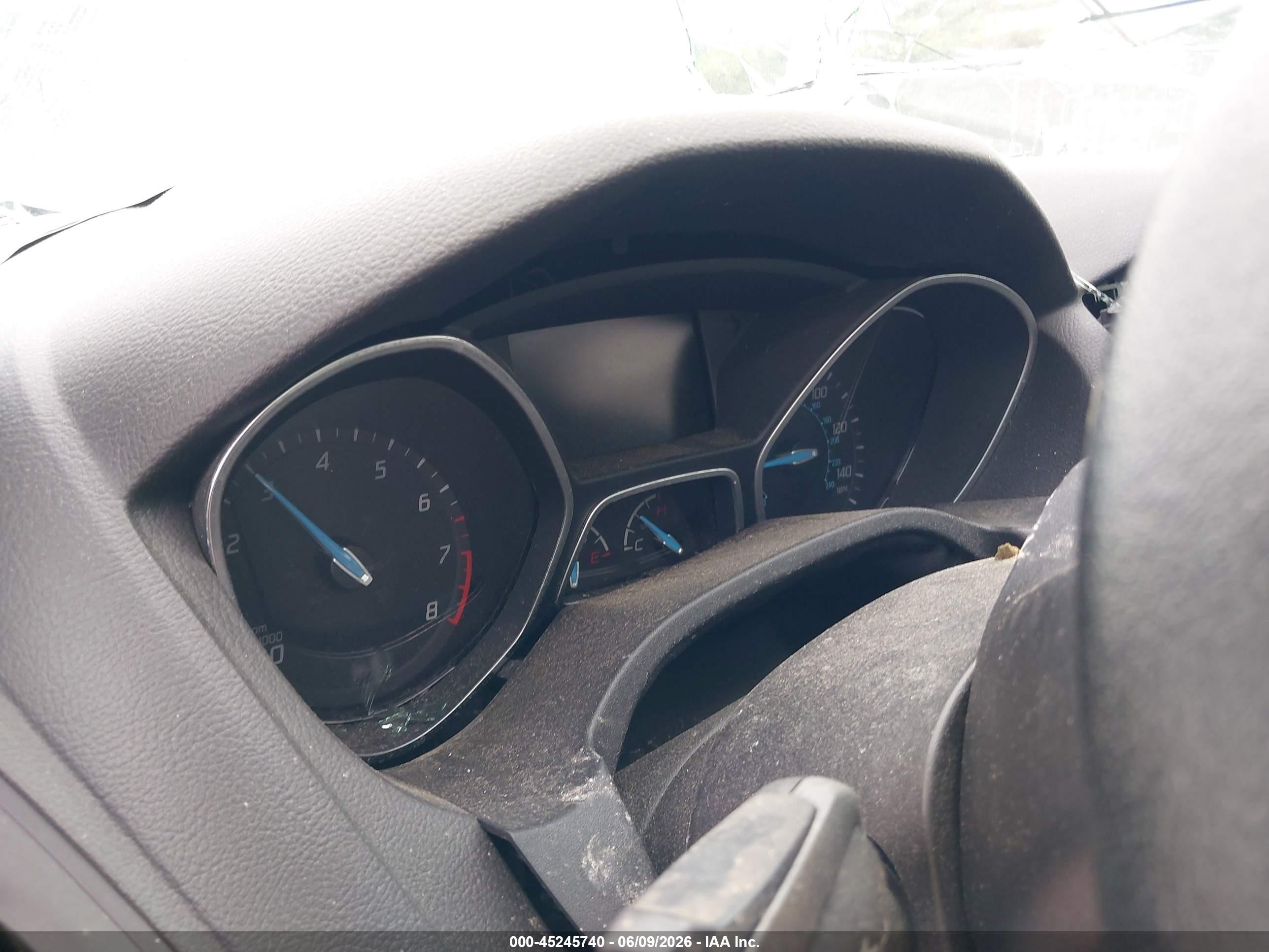 2014 Ford Focus Se White vin: 1FADP3F28EL207013