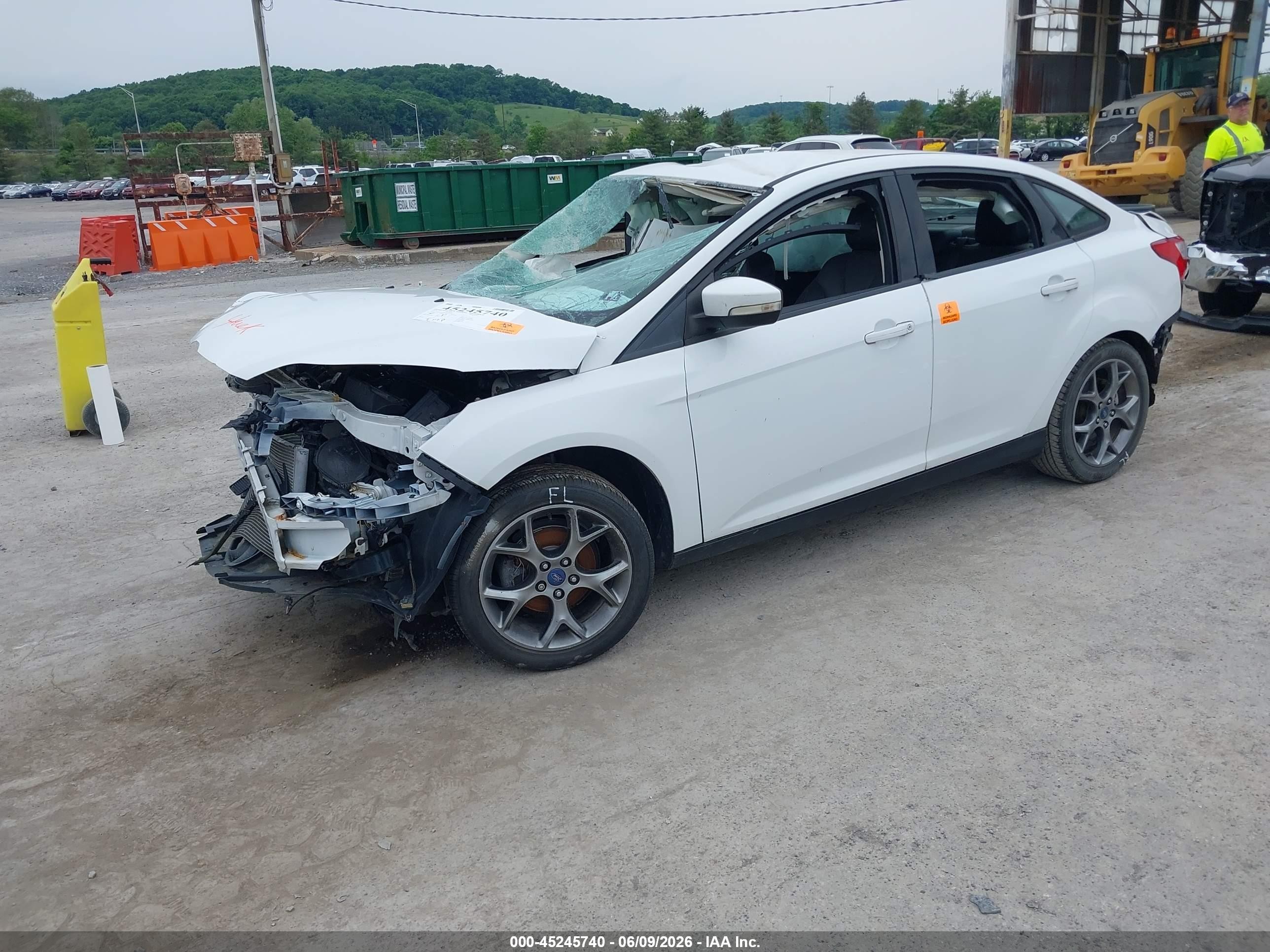 2014 Ford Focus Se White vin: 1FADP3F28EL207013