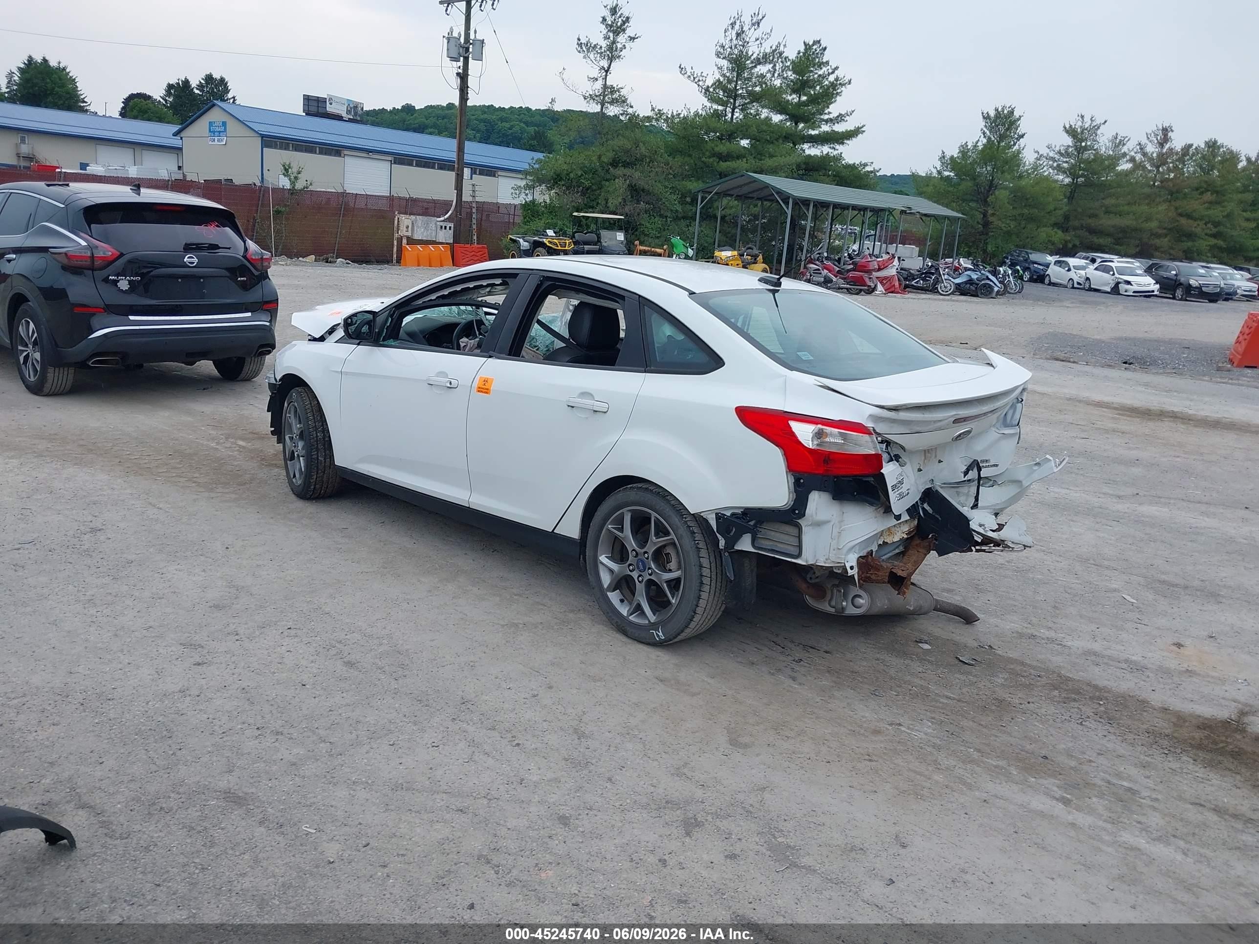 2014 Ford Focus Se White vin: 1FADP3F28EL207013