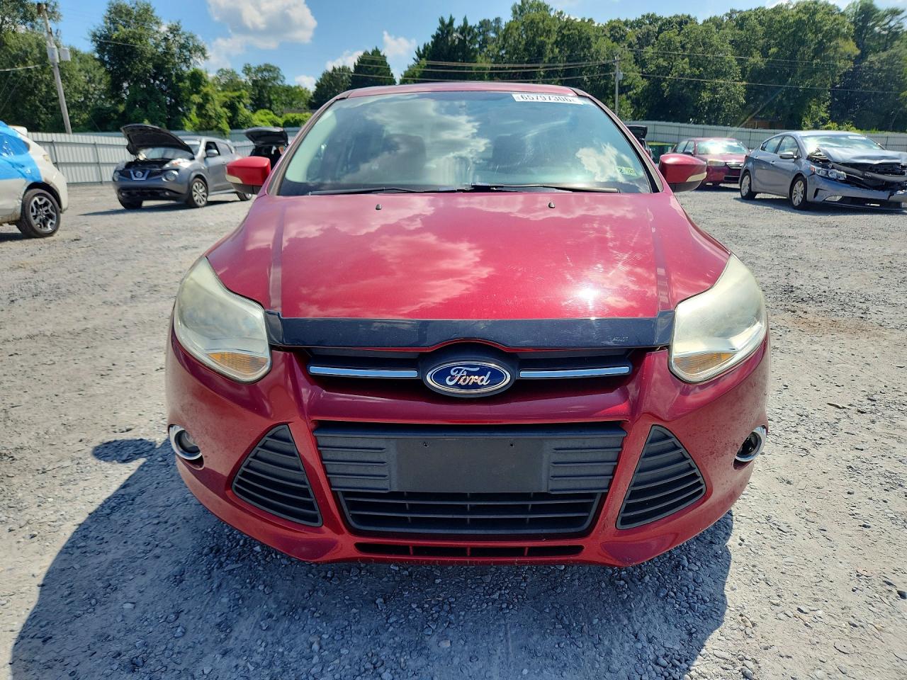 2014 Ford Focus Se Red vin: 1FADP3F28EL234017