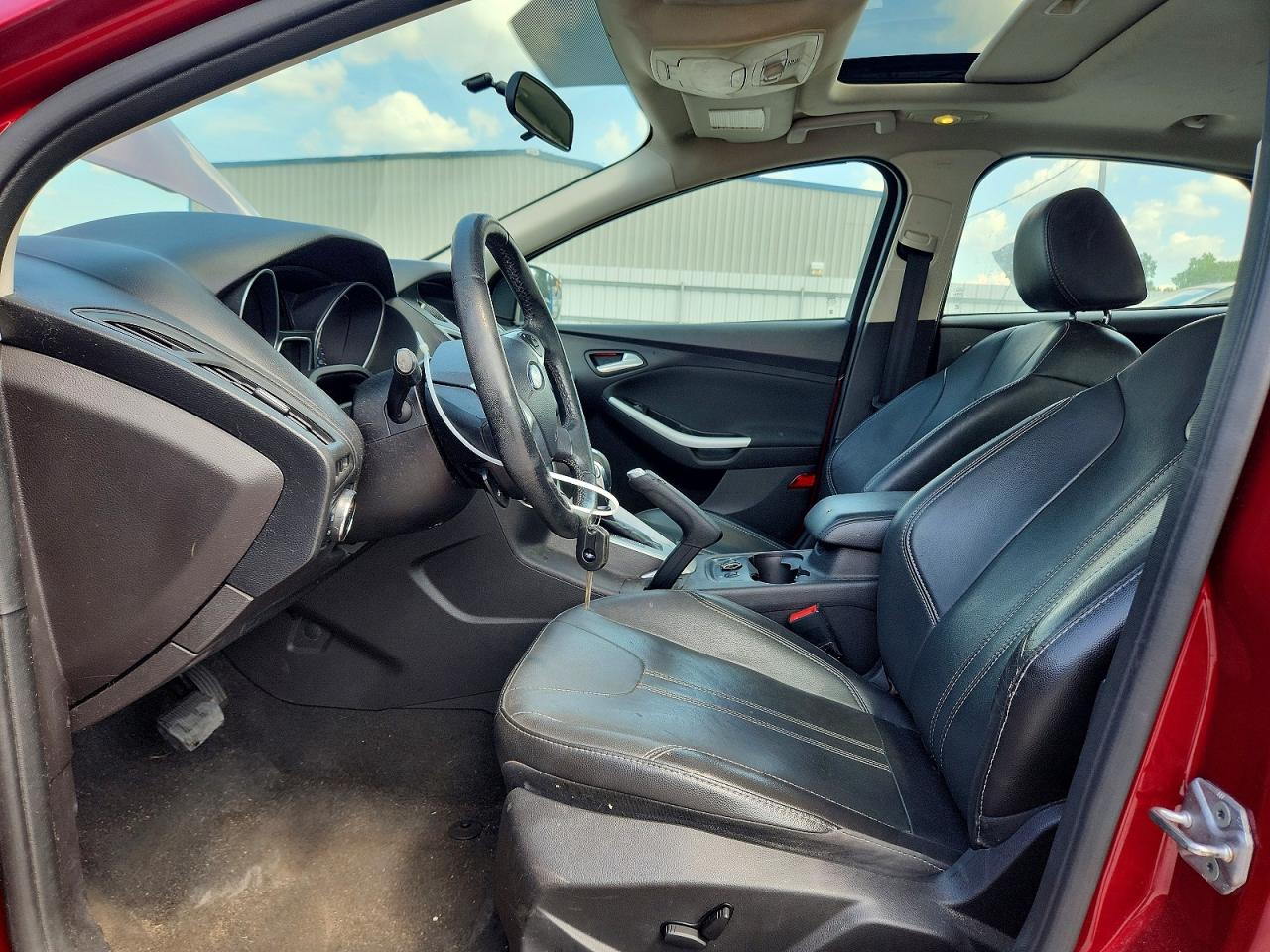 2014 Ford Focus Se Red vin: 1FADP3F28EL234017