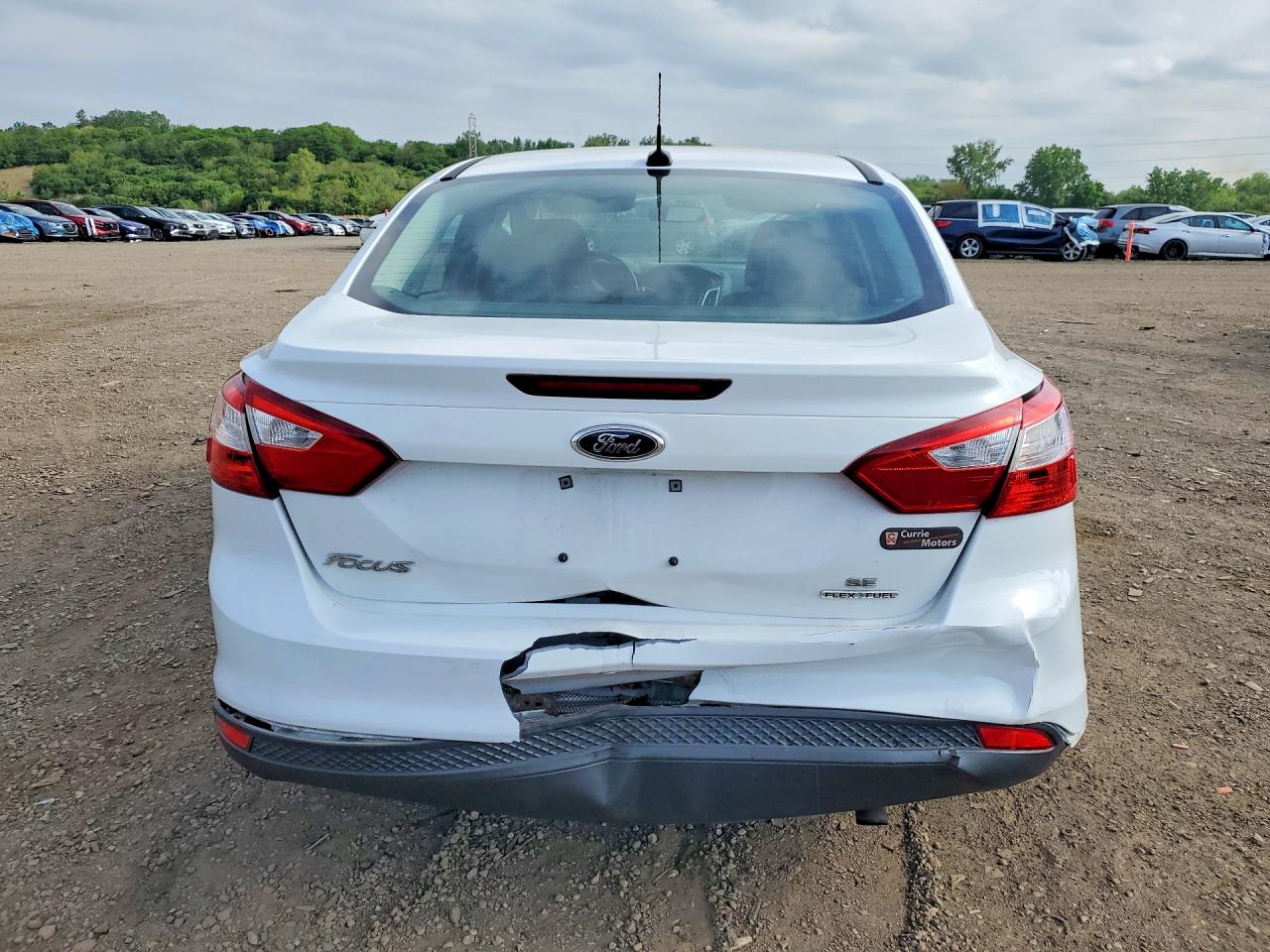 2014 Ford Focus Se White vin: 1FADP3F28EL234633