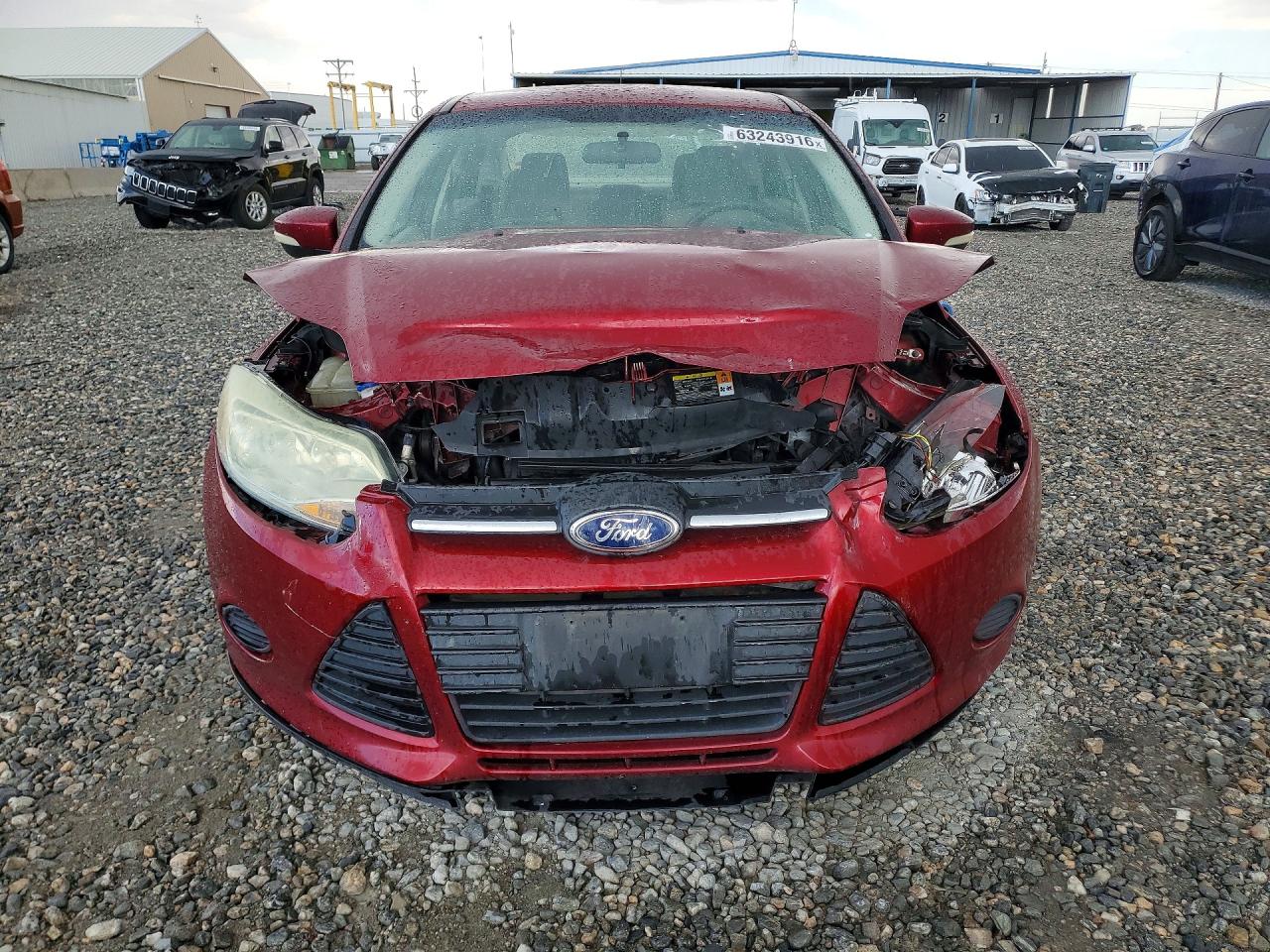 2014 Ford Focus Se Burgundy vin: 1FADP3F28EL237094