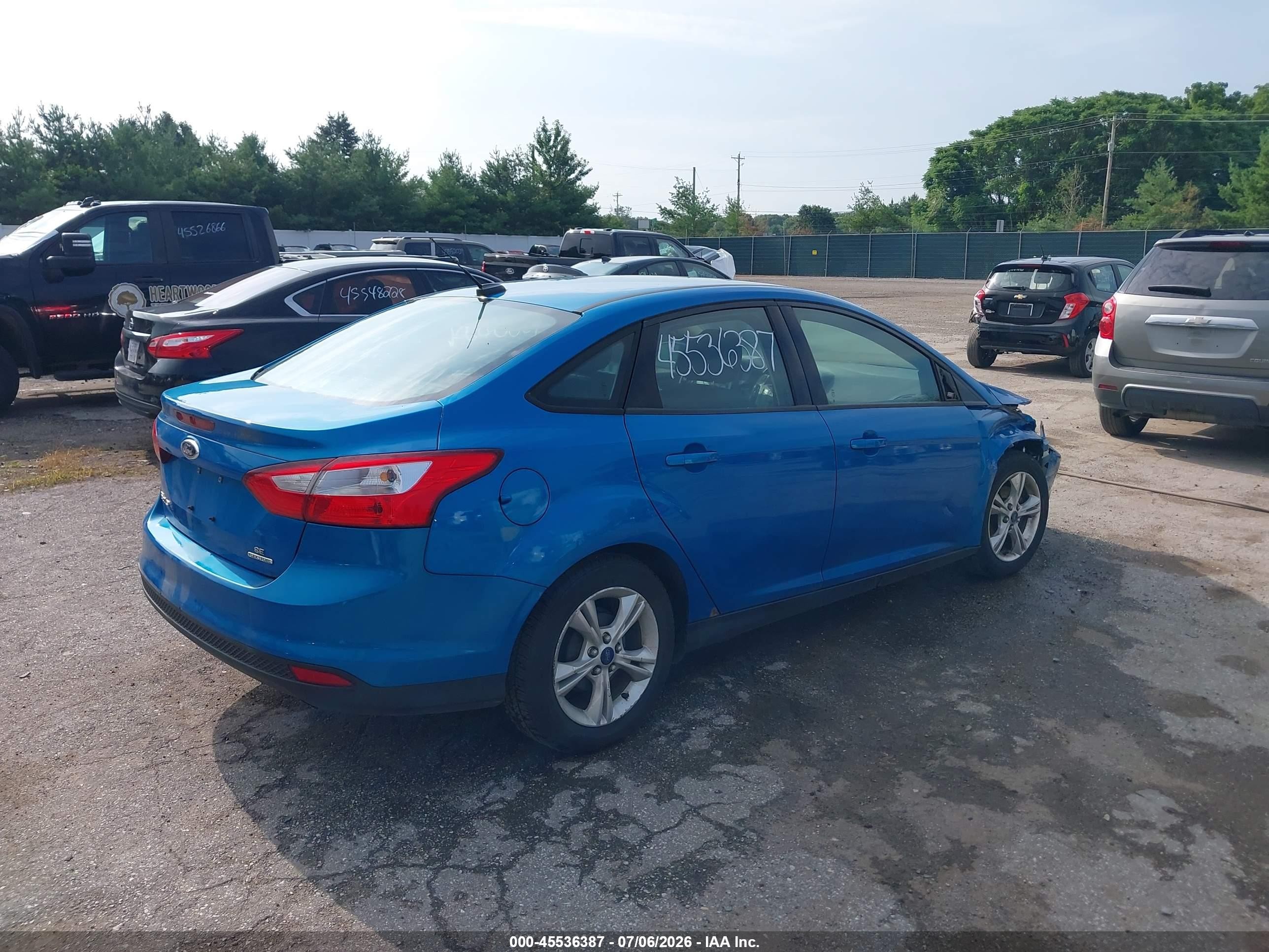 2014 Ford Focus Se Blue vin: 1FADP3F28EL269186
