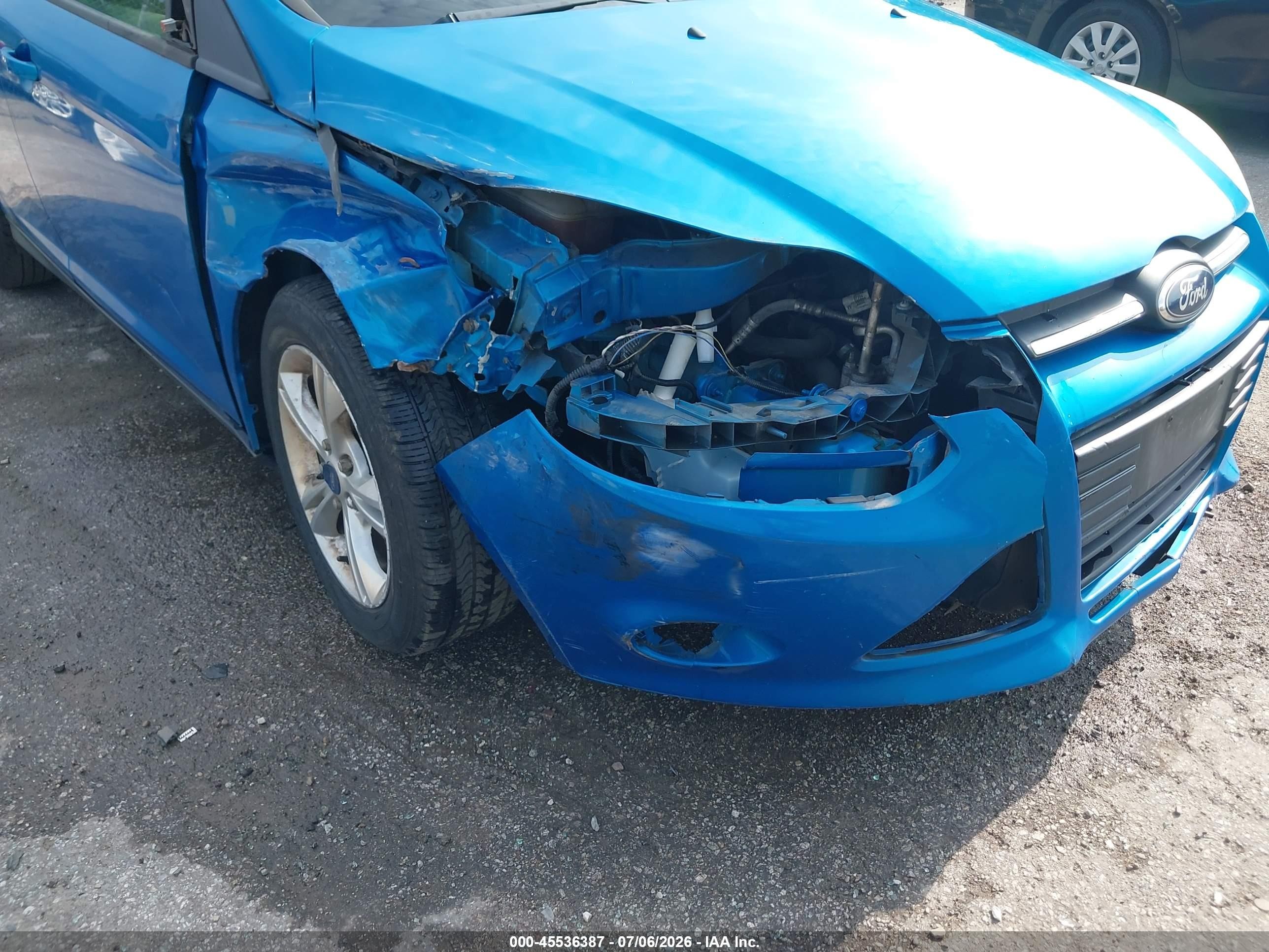 2014 Ford Focus Se Blue vin: 1FADP3F28EL269186
