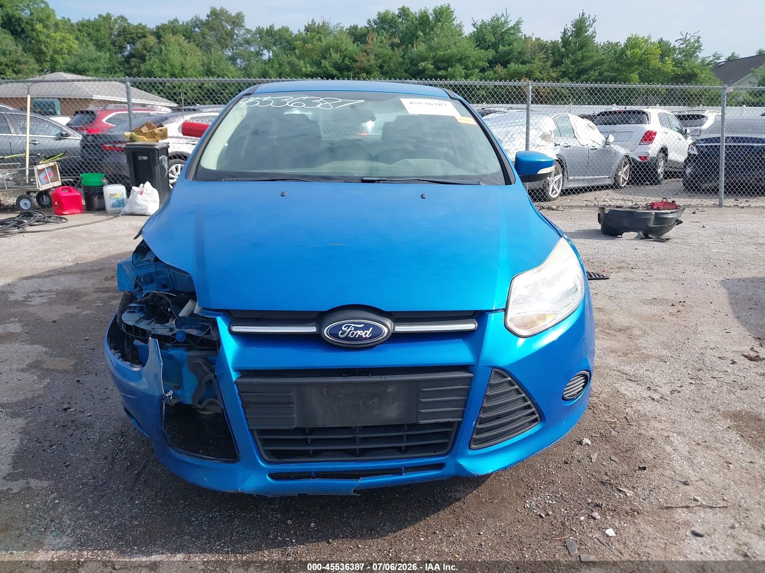 2014 Ford Focus Se Blue vin: 1FADP3F28EL269186