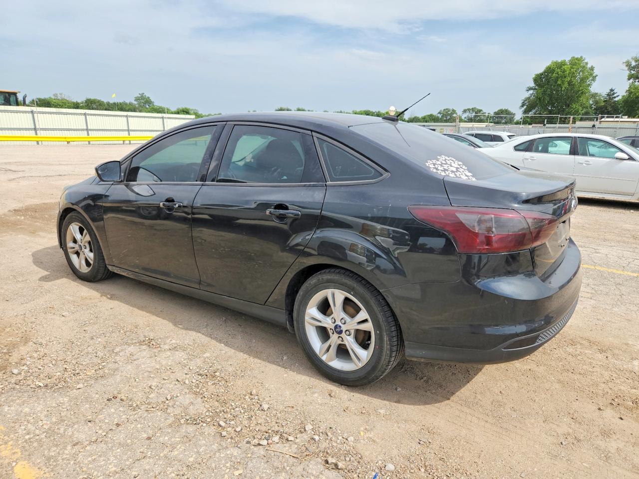 2014 Ford Focus Se Black vin: 1FADP3F28EL300940