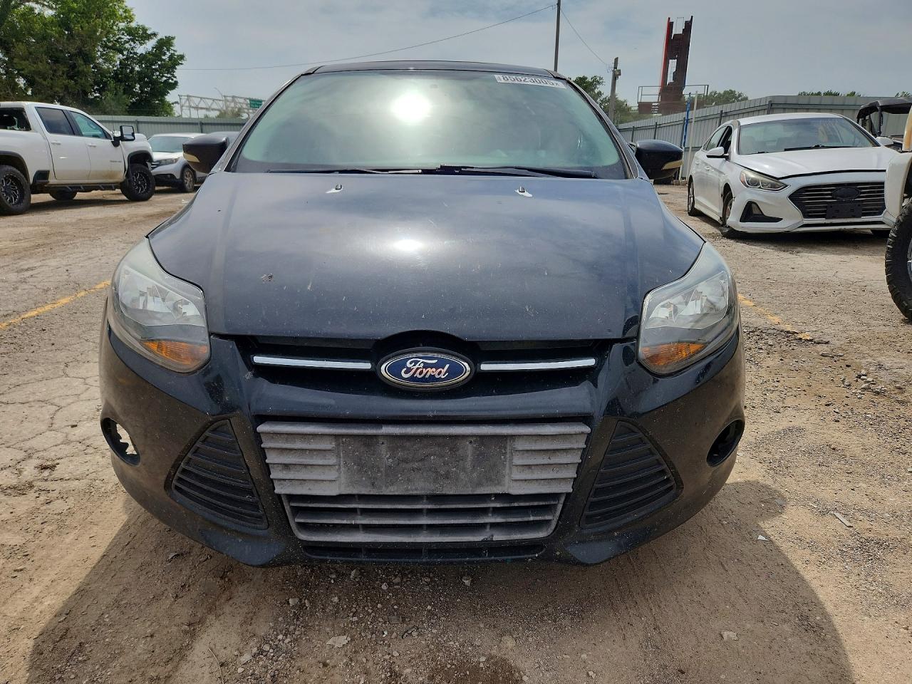 2014 Ford Focus Se Black vin: 1FADP3F28EL300940
