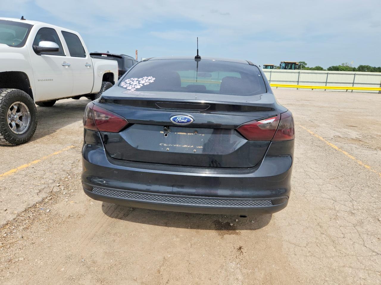 2014 Ford Focus Se Black vin: 1FADP3F28EL300940