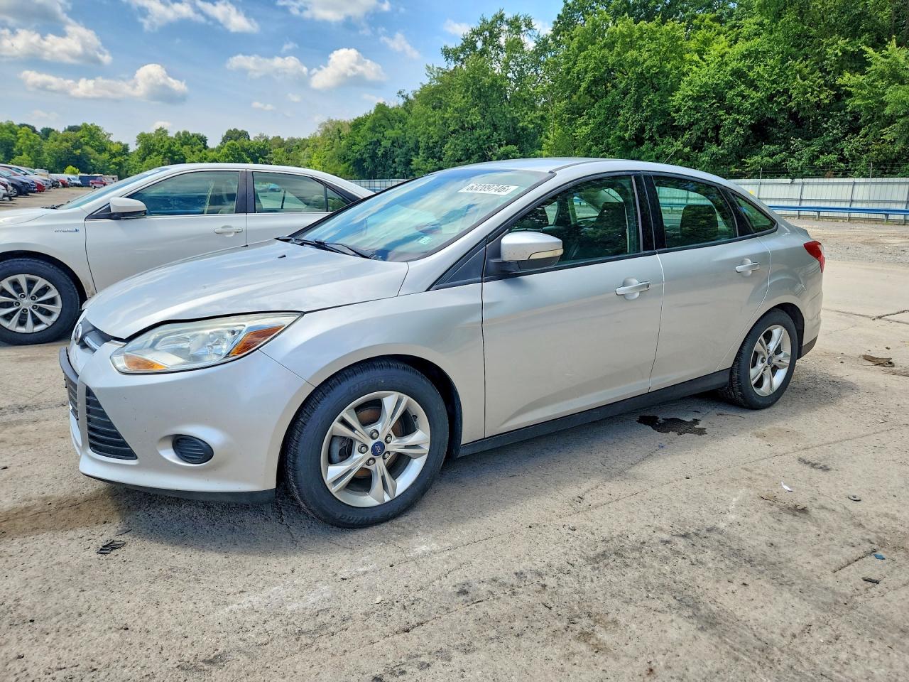 2014 Ford Focus Se Silver vin: 1FADP3F28EL304809