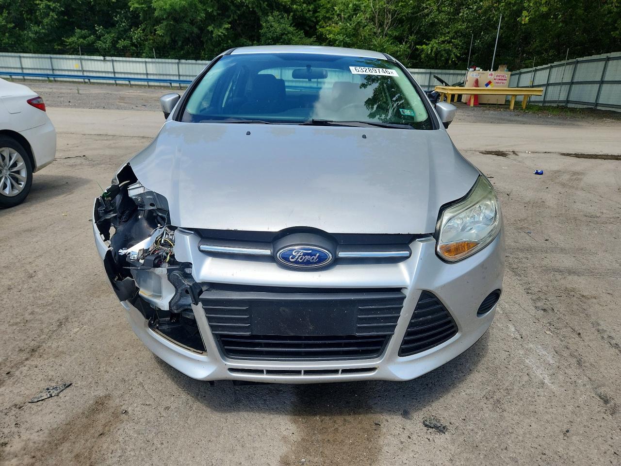 2014 Ford Focus Se Silver vin: 1FADP3F28EL304809