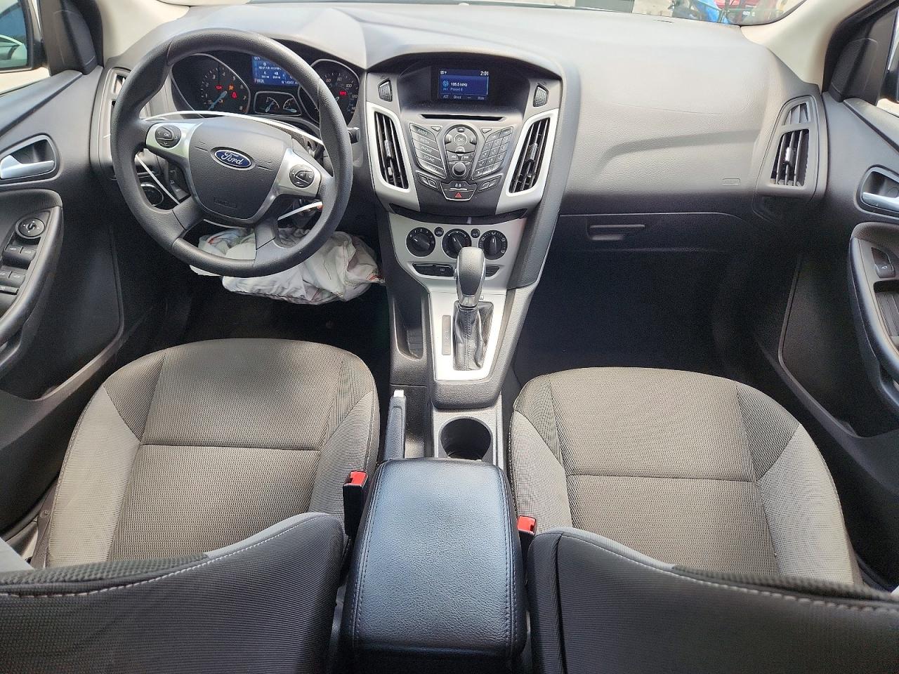 2014 Ford Focus Se Silver vin: 1FADP3F28EL304809