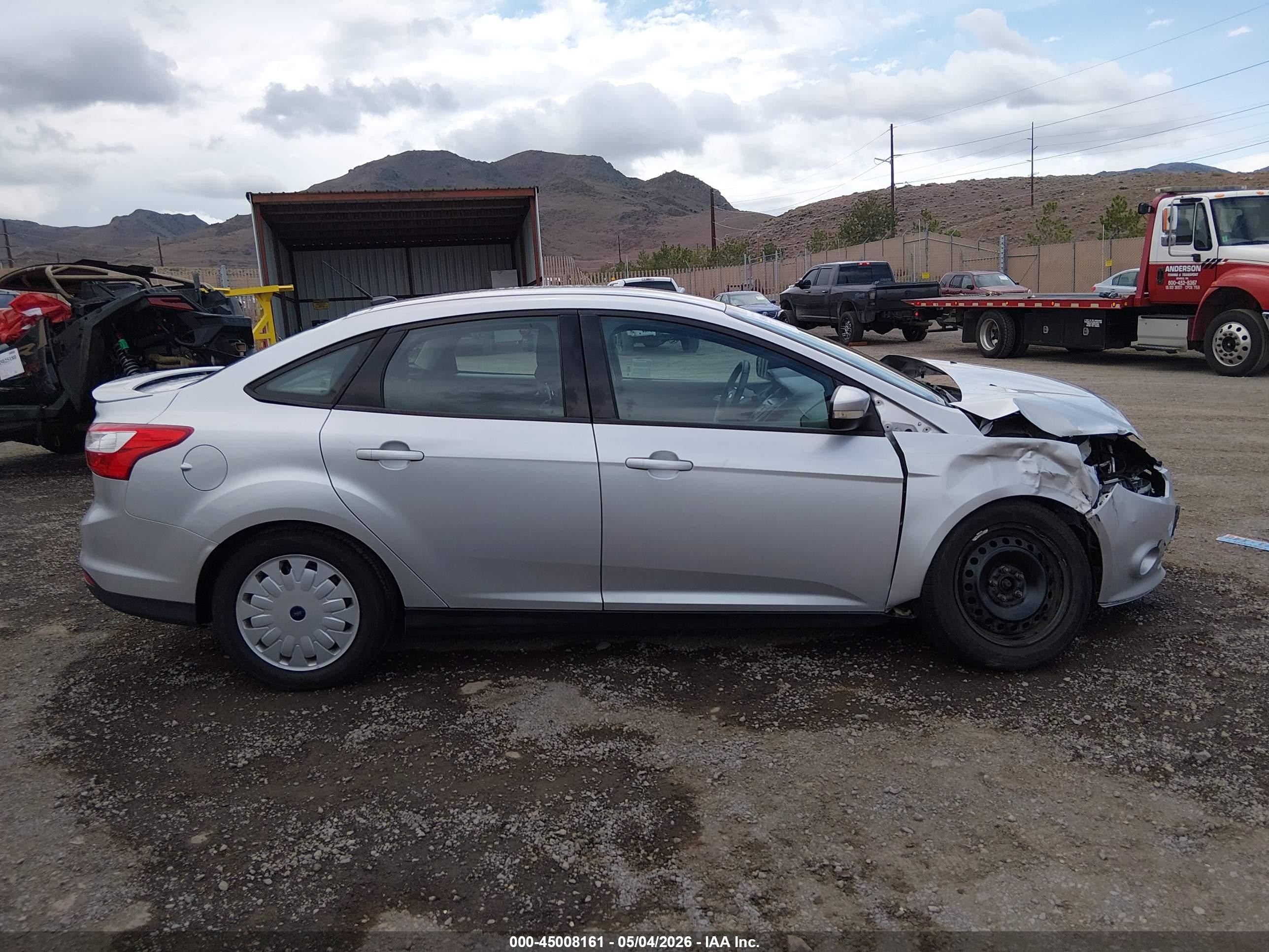 2014 Ford Focus Se Silver vin: 1FADP3F28EL306141