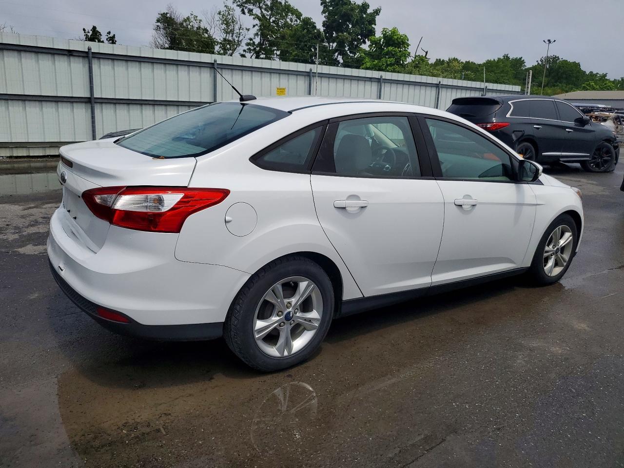 2014 Ford Focus Se White vin: 1FADP3F28EL309816