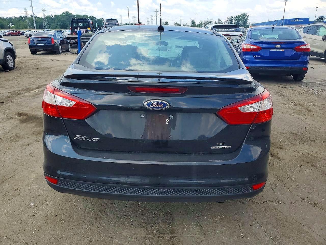 2014 Ford Focus Se Black vin: 1FADP3F28EL320816