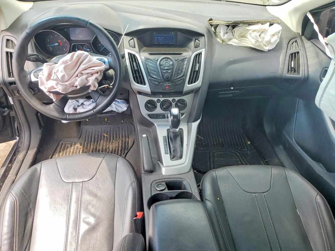 2014 Ford Focus Se Black vin: 1FADP3F28EL320816