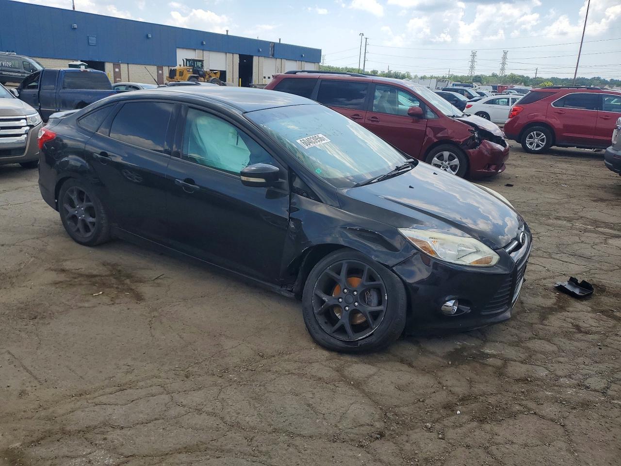 2014 Ford Focus Se Black vin: 1FADP3F28EL320816