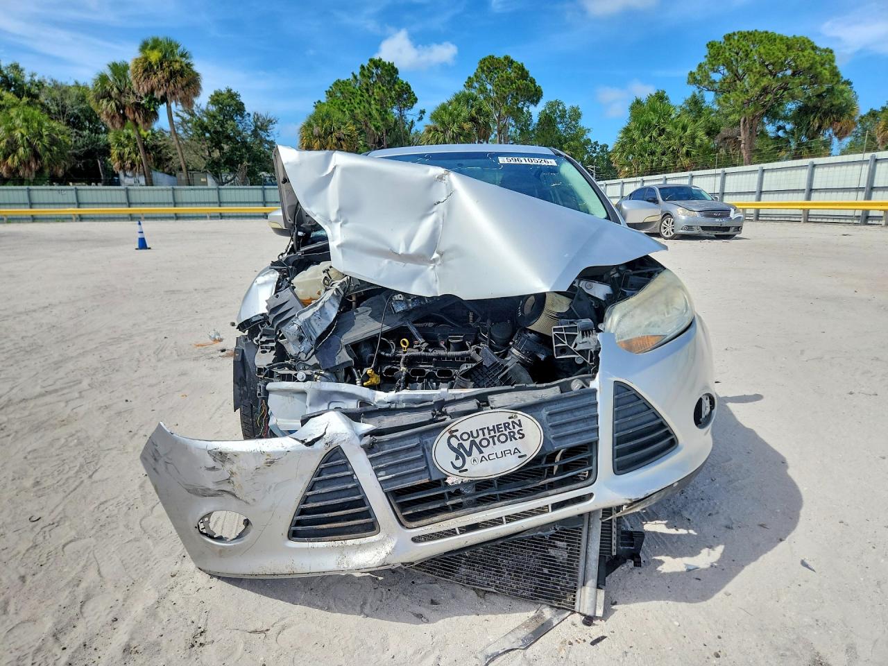 2014 Ford Focus Se Silver vin: 1FADP3F28EL322078