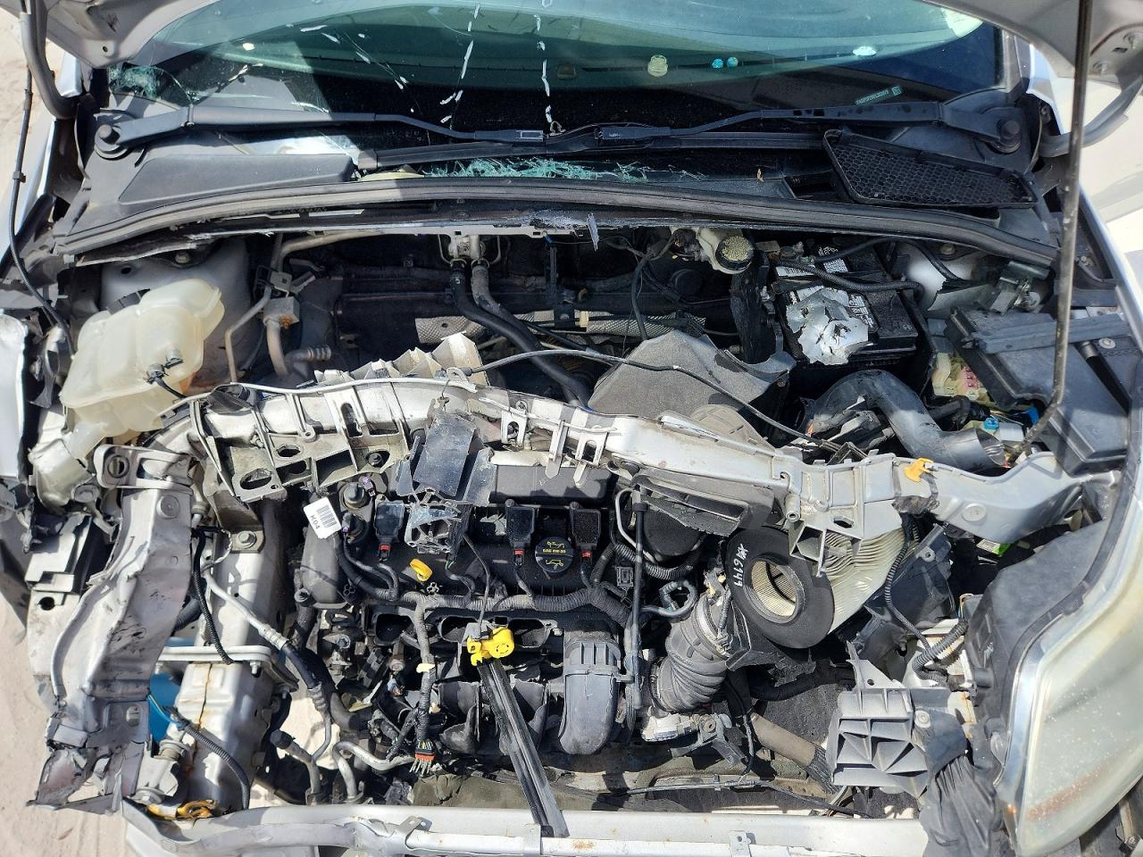 2014 Ford Focus Se Silver vin: 1FADP3F28EL322078
