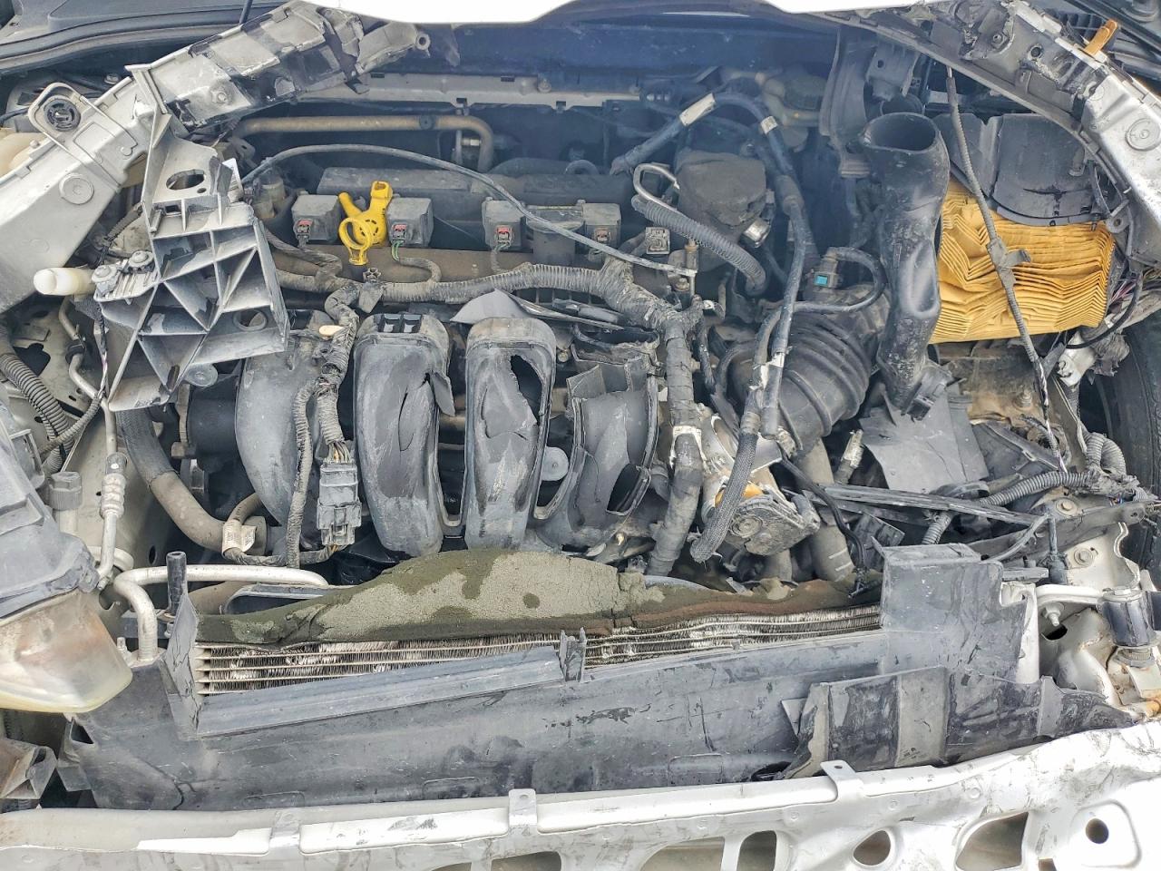 2014 Ford Focus Se Silver vin: 1FADP3F28EL322873