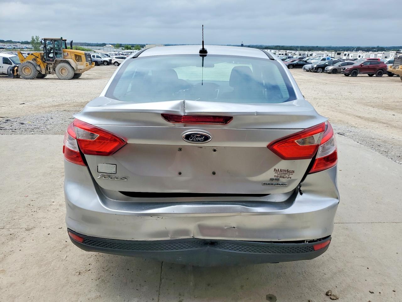 2014 Ford Focus Se Silver vin: 1FADP3F28EL323022