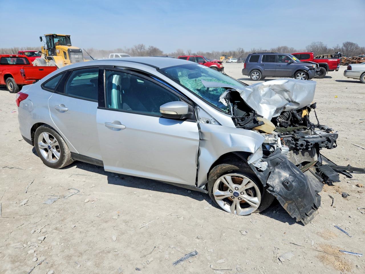 2014 Ford Focus Se Серебряный vin: 1FADP3F28EL329449